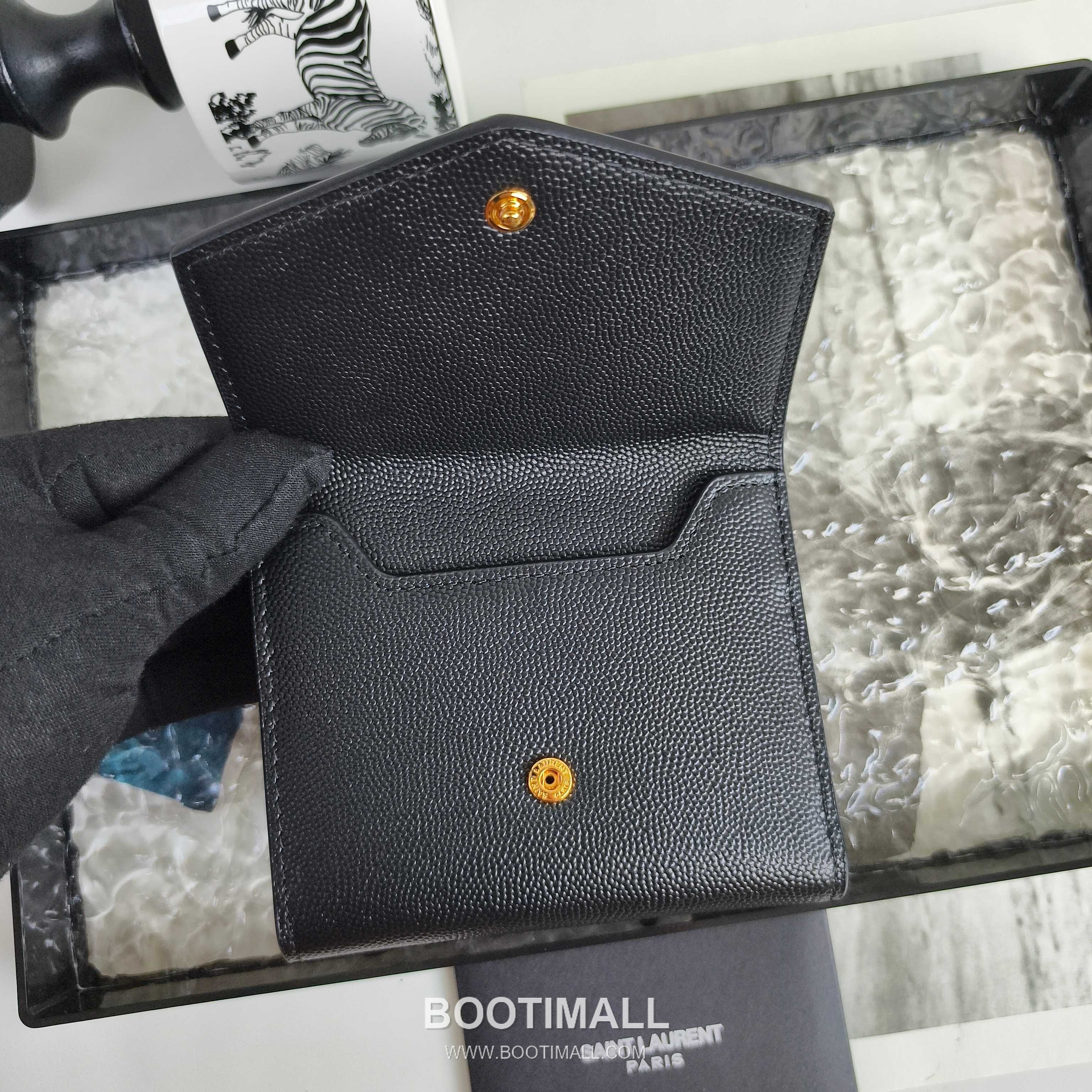 Saint Laurent Cassandre Matelassé Leather Trifold Wallet 582296 생로랑 카산드르 마틀라세 소가죽 트리폴드 지갑 12cm 3