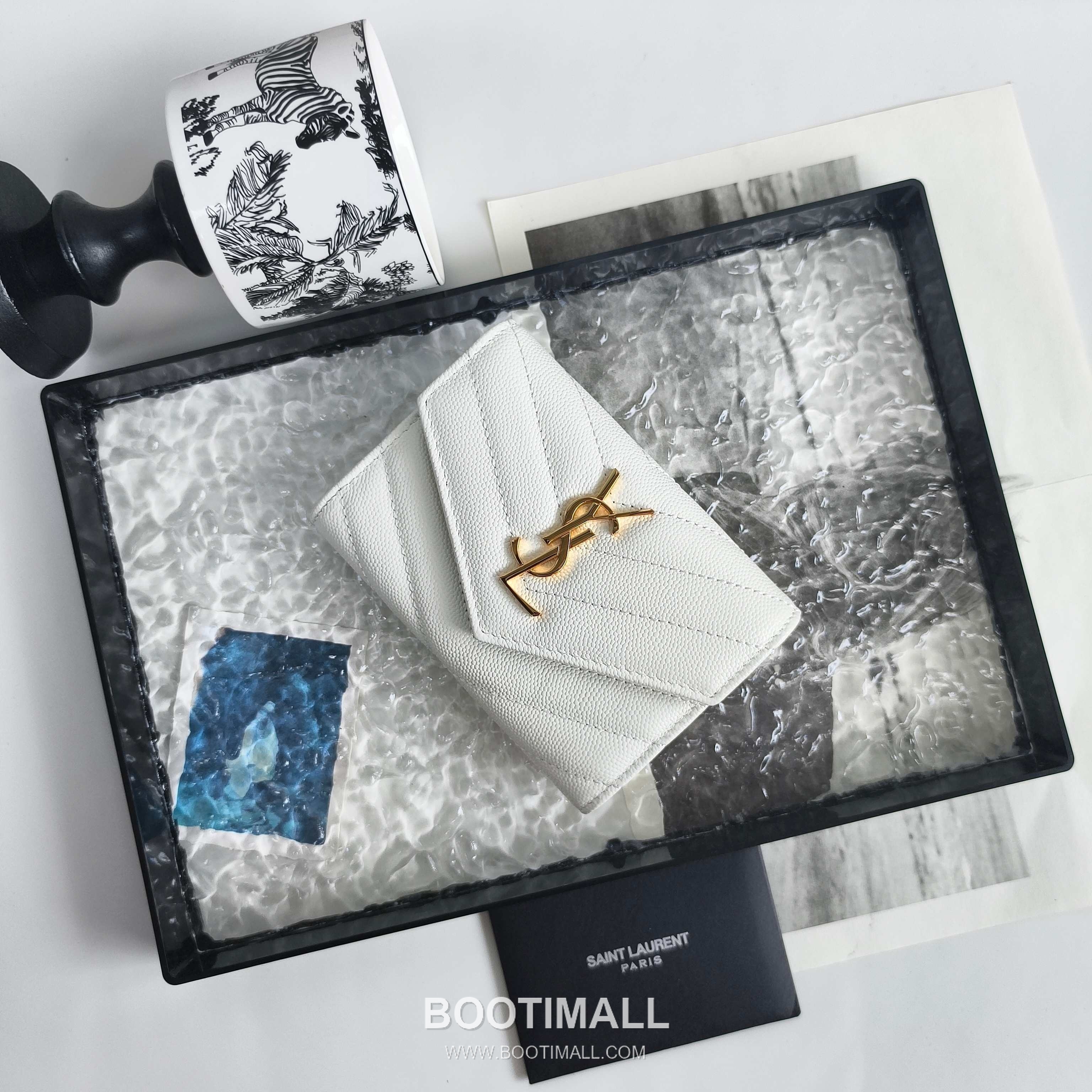 Saint Laurent Cassandre Grain de Poudre Leather Bifold Wallet 414404 생로랑 카산드르 그레인 드 푸드르 송아지가죽 반지갑 13cm 3