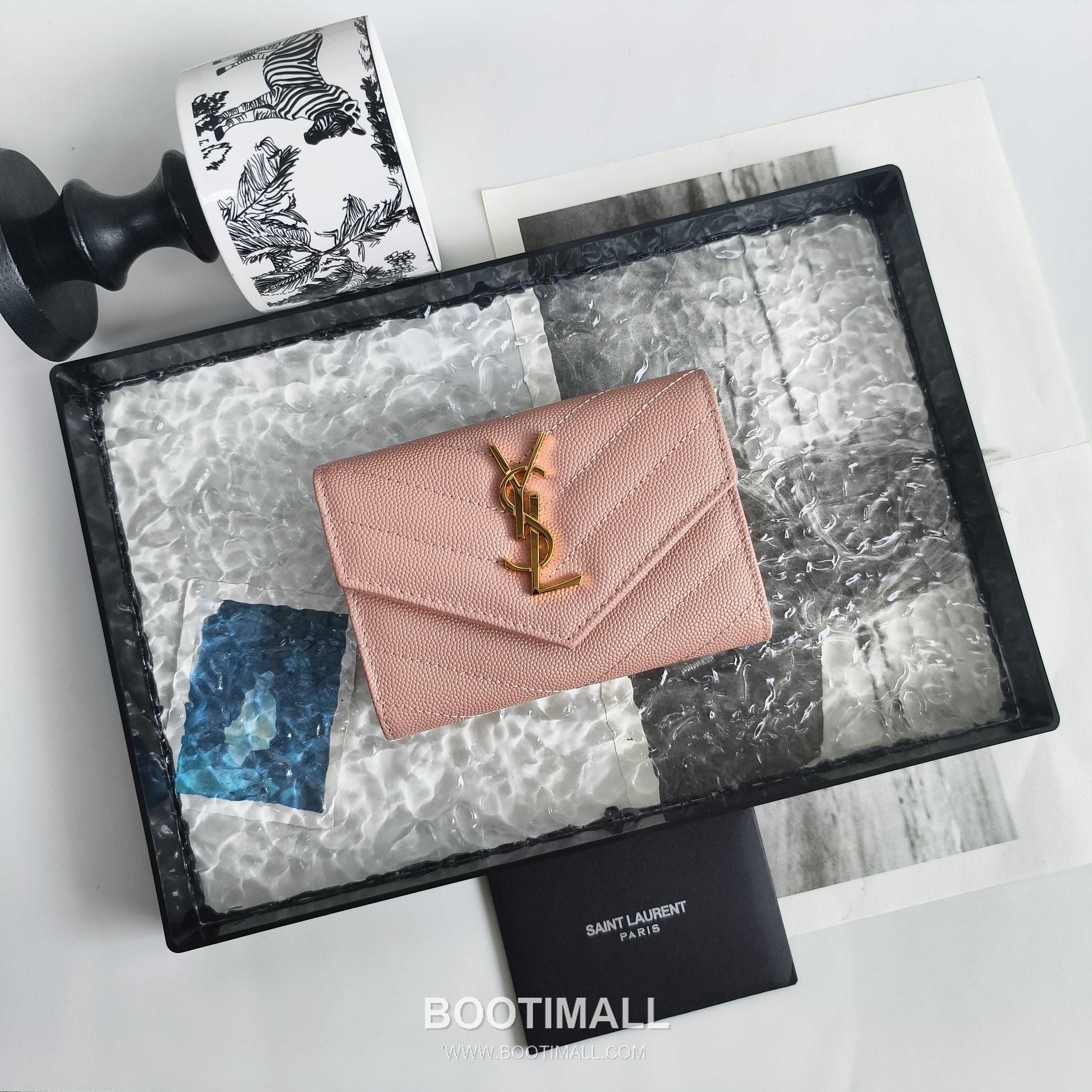 Saint Laurent Cassandre Grain de Poudre Leather Bifold Wallet 414404 생로랑 카산드르 그레인 드 푸드르 송아지가죽 반지갑 13cm 1