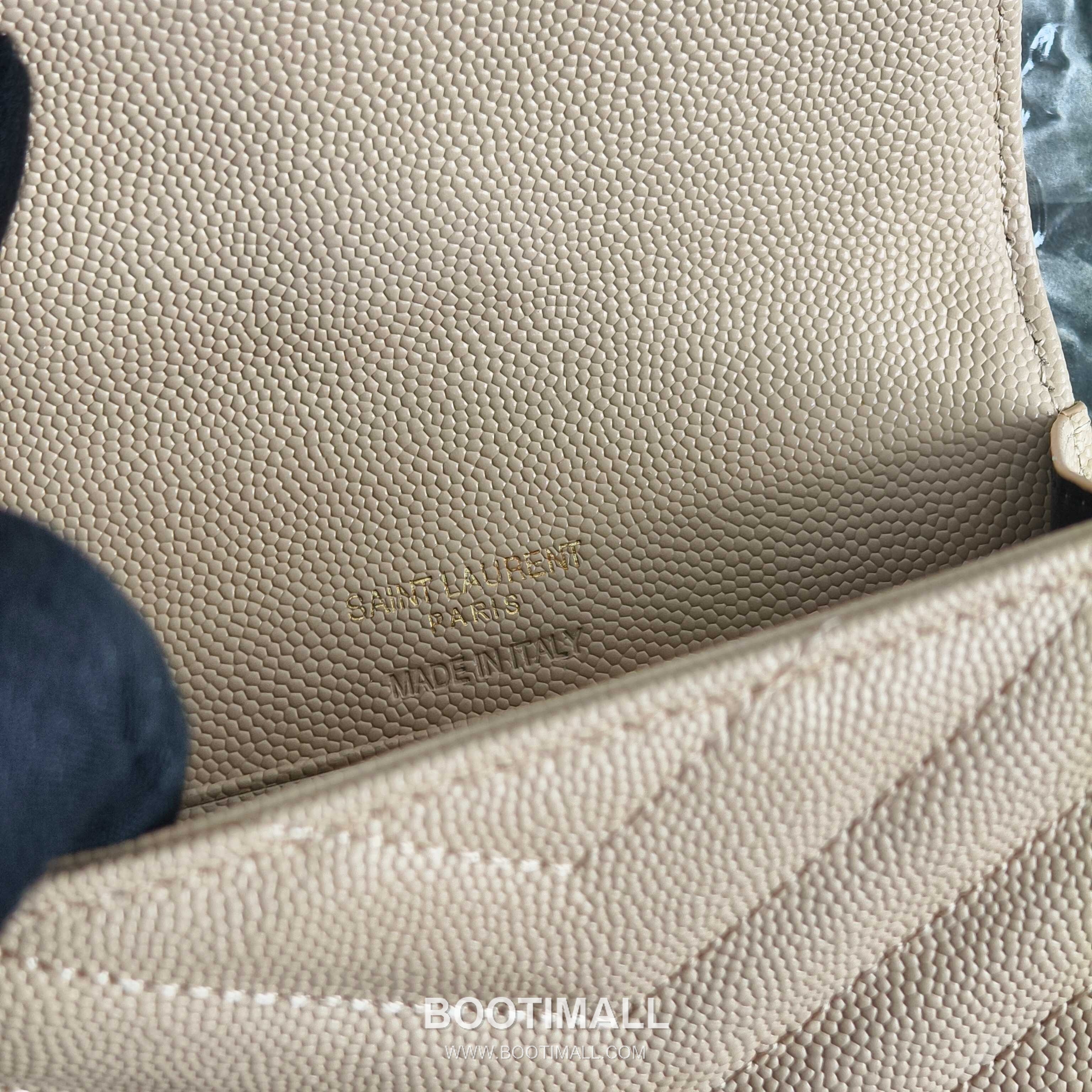 Saint Laurent Cassandre Grain de Poudre Leather Bifold Wallet 414404 생로랑 카산드르 그레인 드 푸드르 송아지가죽 반지갑 13cm 8