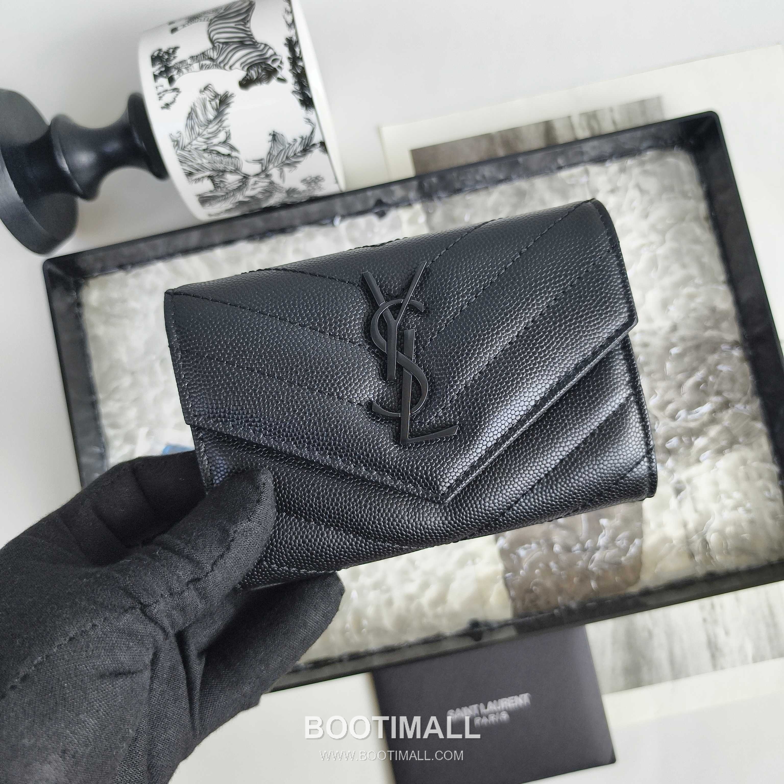 Saint Laurent Cassandre Grain de Poudre Leather Bifold Wallet 414404 생로랑 카산드르 그레인 드 푸드르 송아지가죽 반지갑 13cm 4