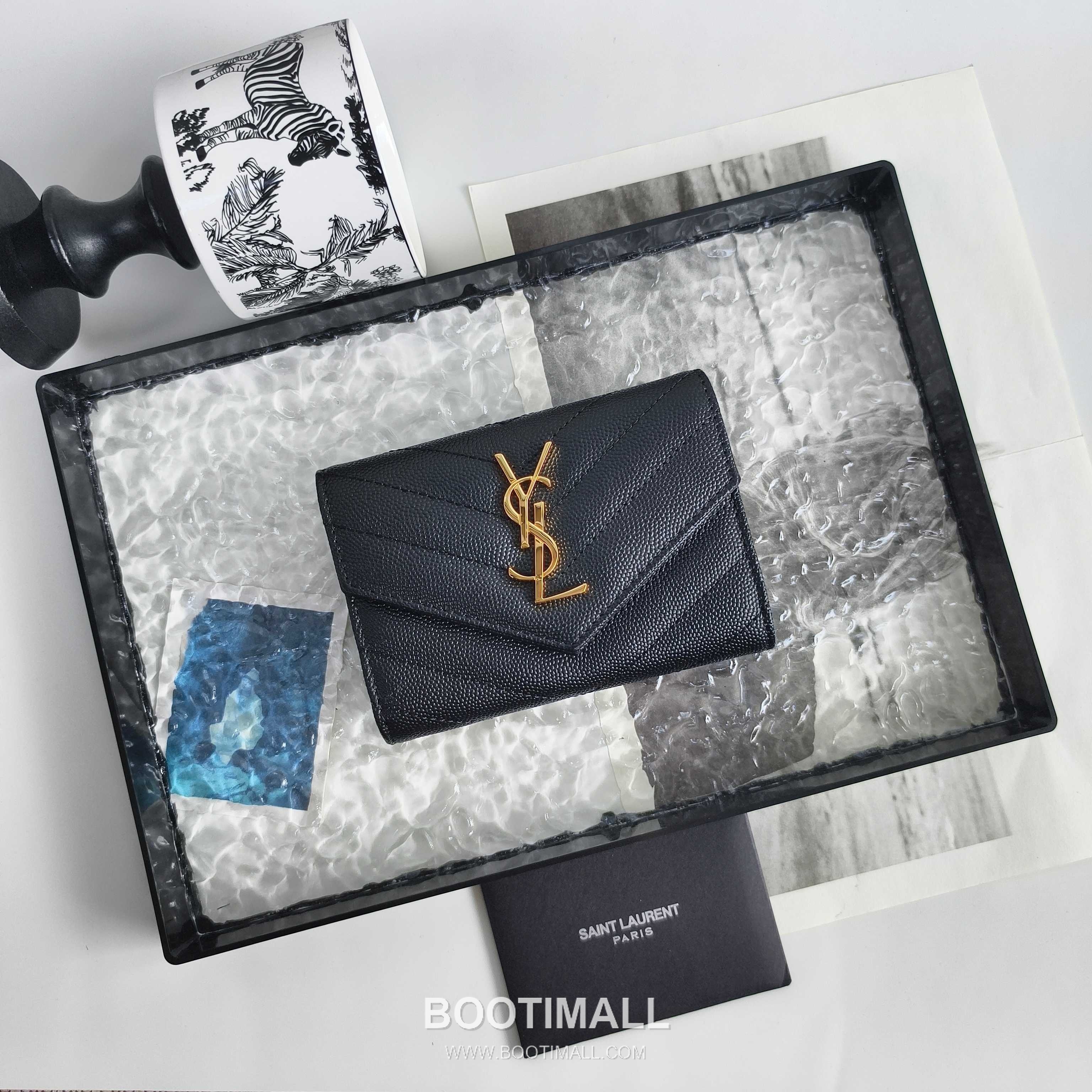 Saint Laurent Cassandre Grain de Poudre Leather Bifold Wallet 414404 생로랑 카산드르 그레인 드 푸드르 송아지가죽 반지갑 13cm 1