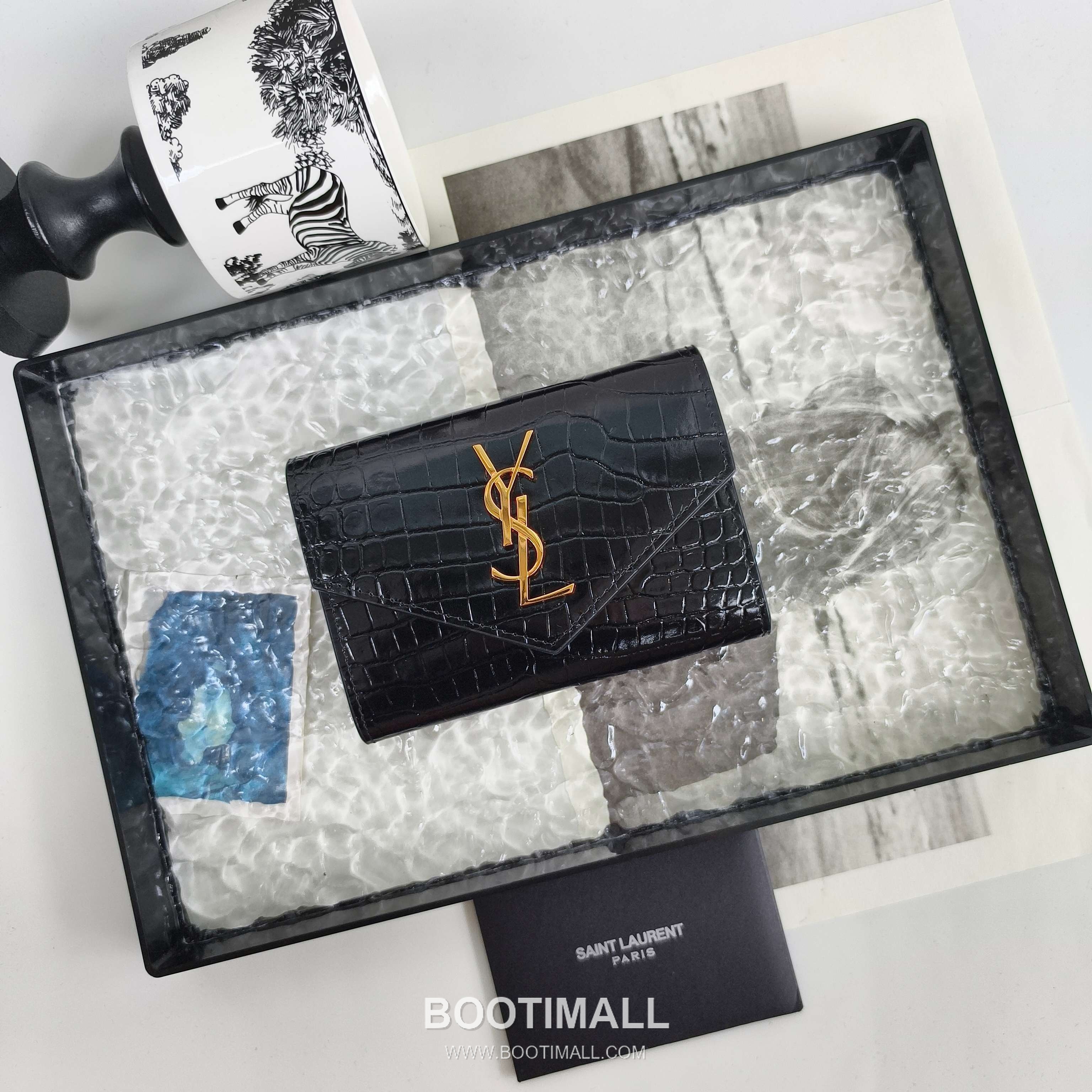 Saint Laurent Cassandre Grain de Poudre Leather Bifold Wallet 414404 생로랑 카산드르 그레인 드 푸드르 송아지가죽 반지갑 13cm 1