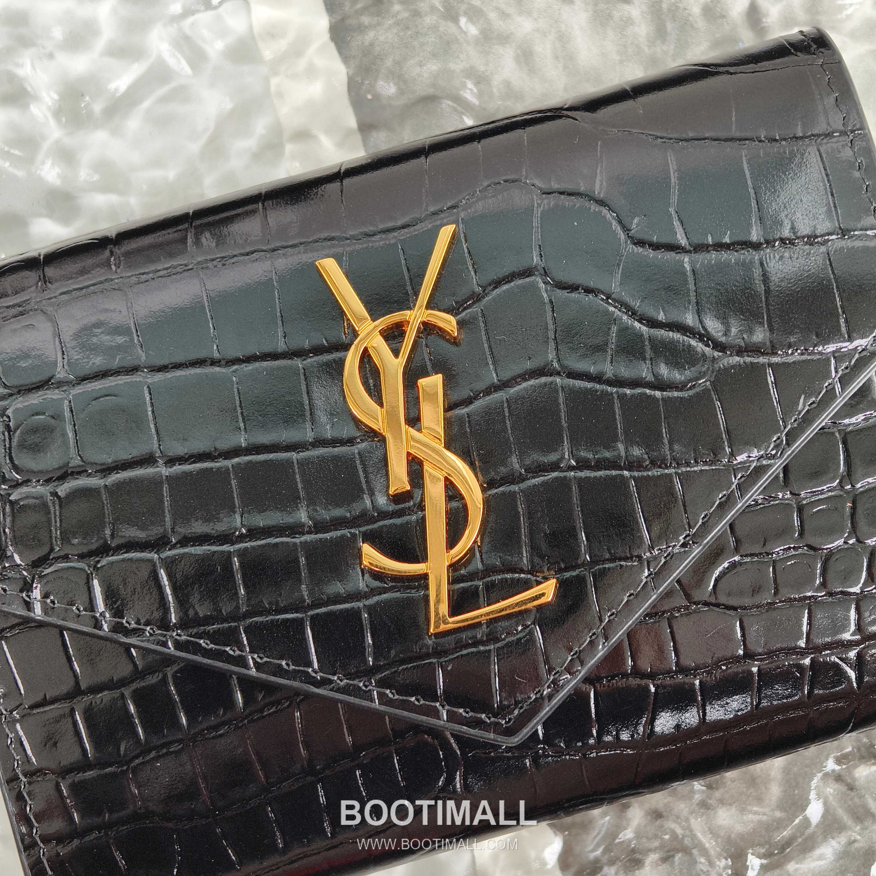Saint Laurent Cassandre Grain de Poudre Leather Bifold Wallet 414404 생로랑 카산드르 그레인 드 푸드르 송아지가죽 반지갑 13cm 9