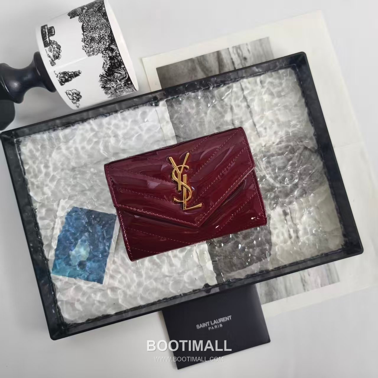 Saint Laurent Cassandre Grain de Poudre Leather Bifold Wallet 414404 생로랑 카산드르 그레인 드 푸드르 송아지가죽 반지갑 13cm 1