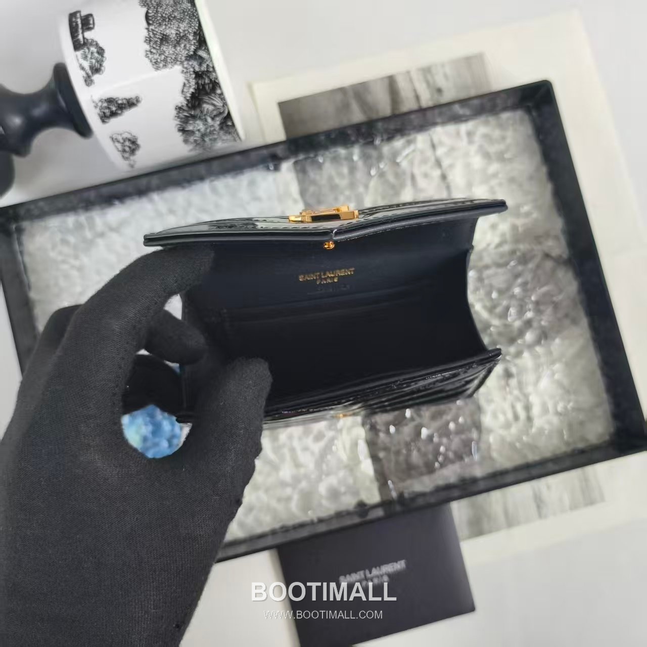 Saint Laurent Cassandre Grain de Poudre Leather Bifold Wallet 414404 생로랑 카산드르 그레인 드 푸드르 송아지가죽 반지갑 13cm 7