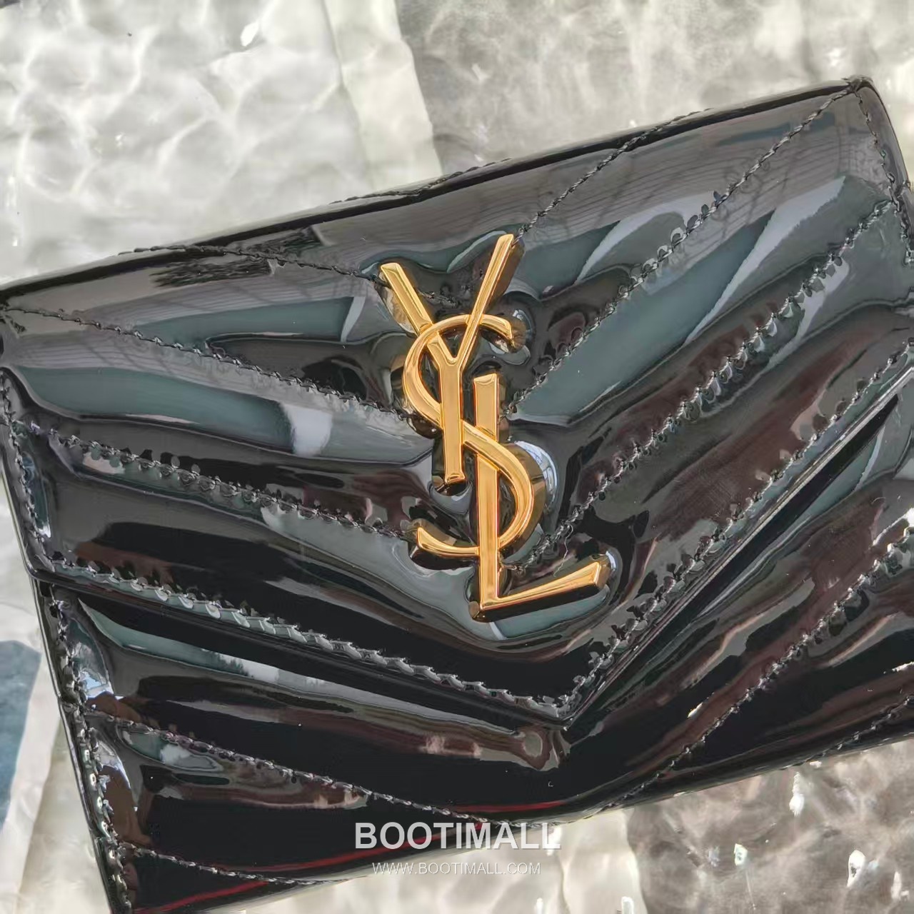 Saint Laurent Cassandre Grain de Poudre Leather Bifold Wallet 414404 생로랑 카산드르 그레인 드 푸드르 송아지가죽 반지갑 13cm 9