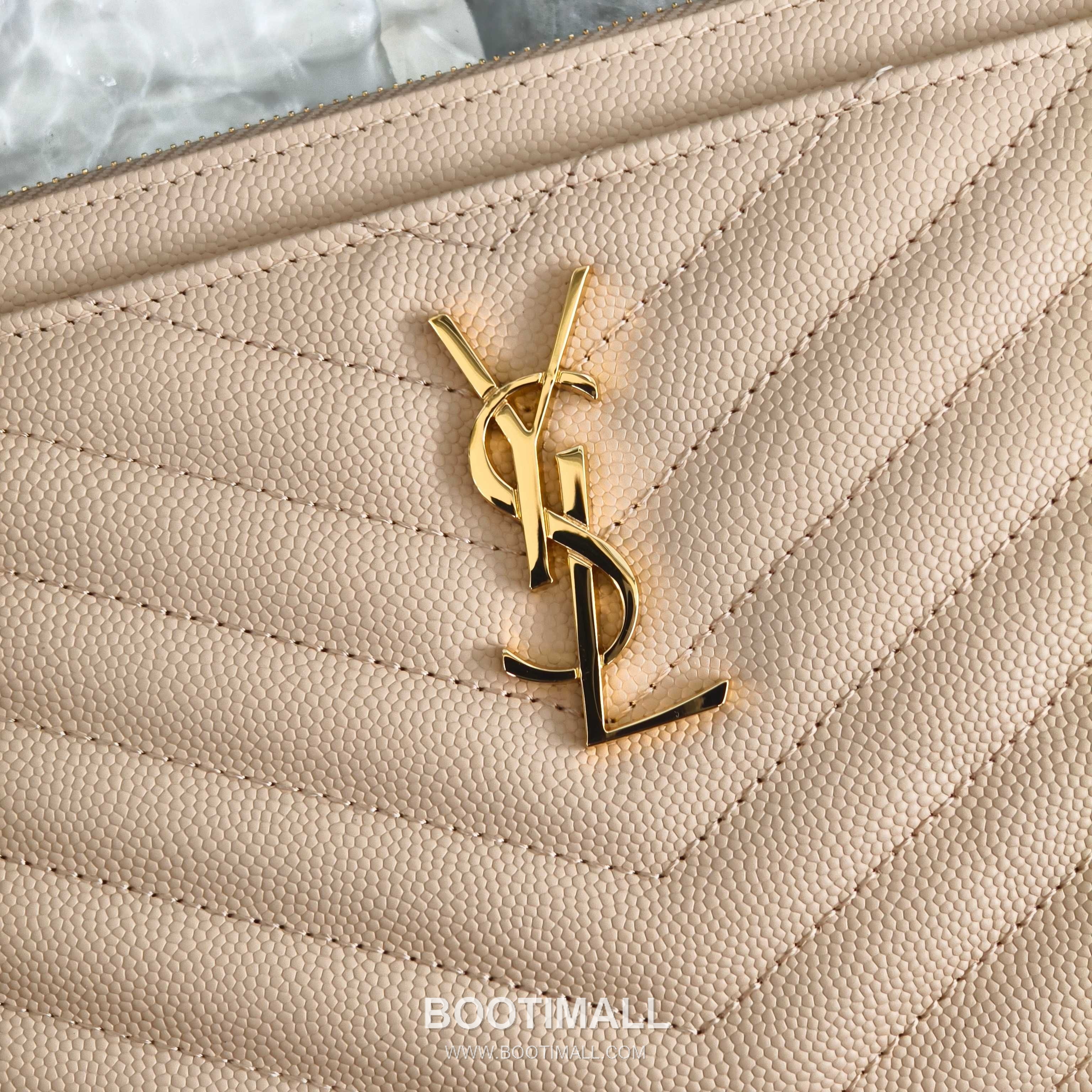 Saint Laurent Cassandre Grain de Poudre Leather Zip Pouch 423297 생로랑 카산드르 그레인 드 푸드르 송아지가죽 지퍼 클러치 23cm 4