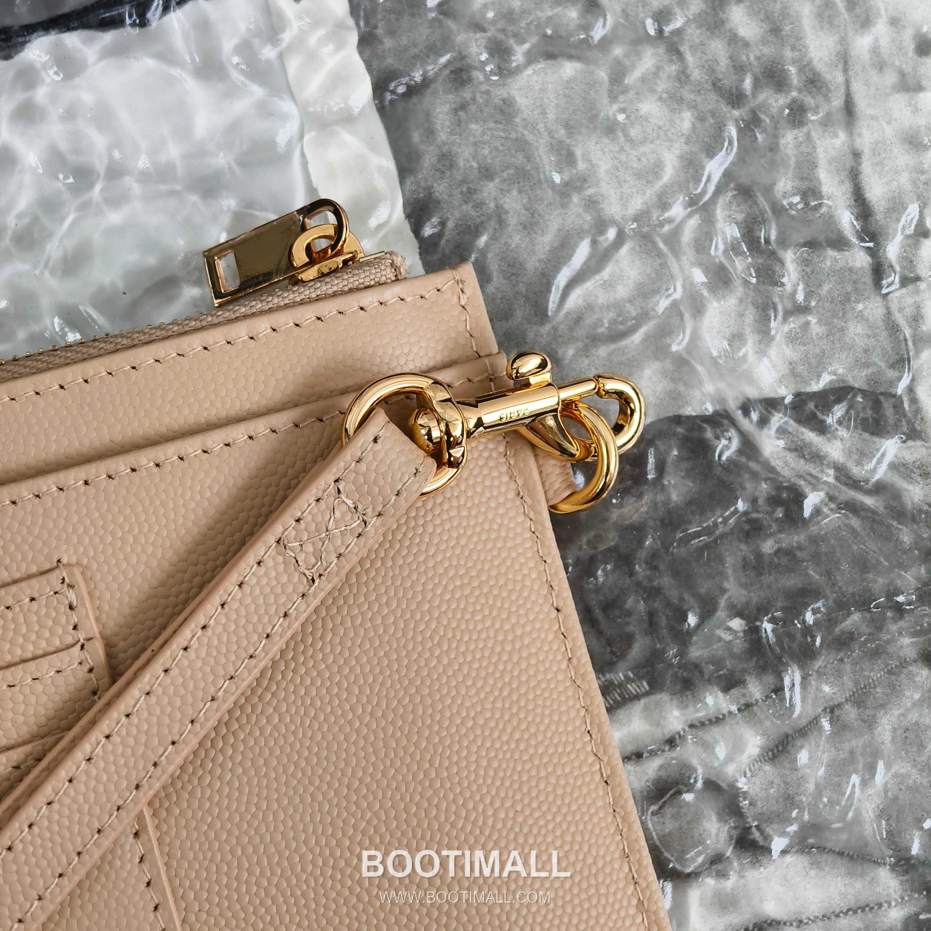 Saint Laurent Cassandre Grain de Poudre Leather Zip Pouch 423297 생로랑 카산드르 그레인 드 푸드르 송아지가죽 지퍼 클러치 23cm 5