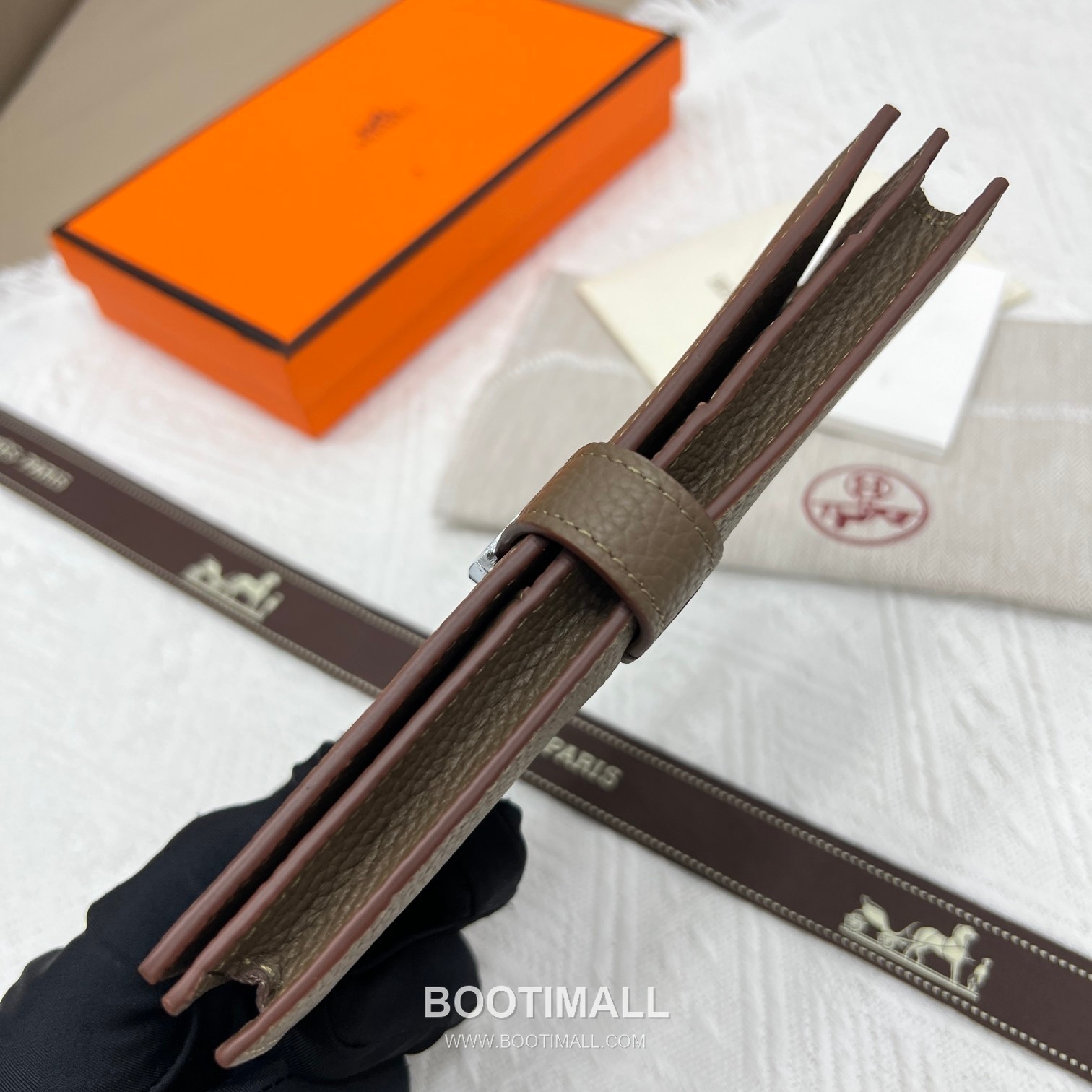 Hermès Togo Leather Vertical Zip Wallet 5123 에르메스 토고 가죽 버티컬 지퍼 장지갑 17.5cm 6