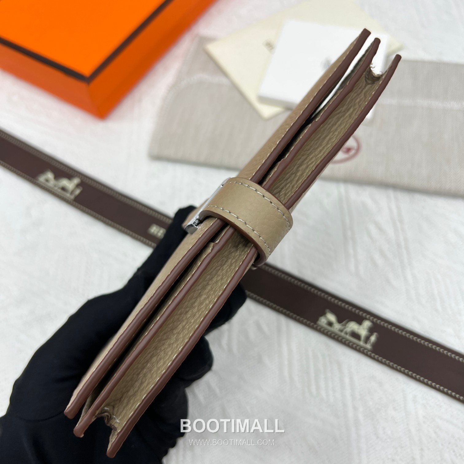 Hermès Togo Leather Vertical Zip Wallet 5123 에르메스 토고 가죽 버티컬 지퍼 장지갑 17.5cm 6
