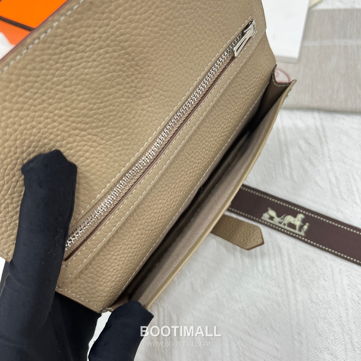 Hermès Togo Leather Vertical Zip Wallet 5123 에르메스 토고 가죽 버티컬 지퍼 장지갑 17.5cm 9