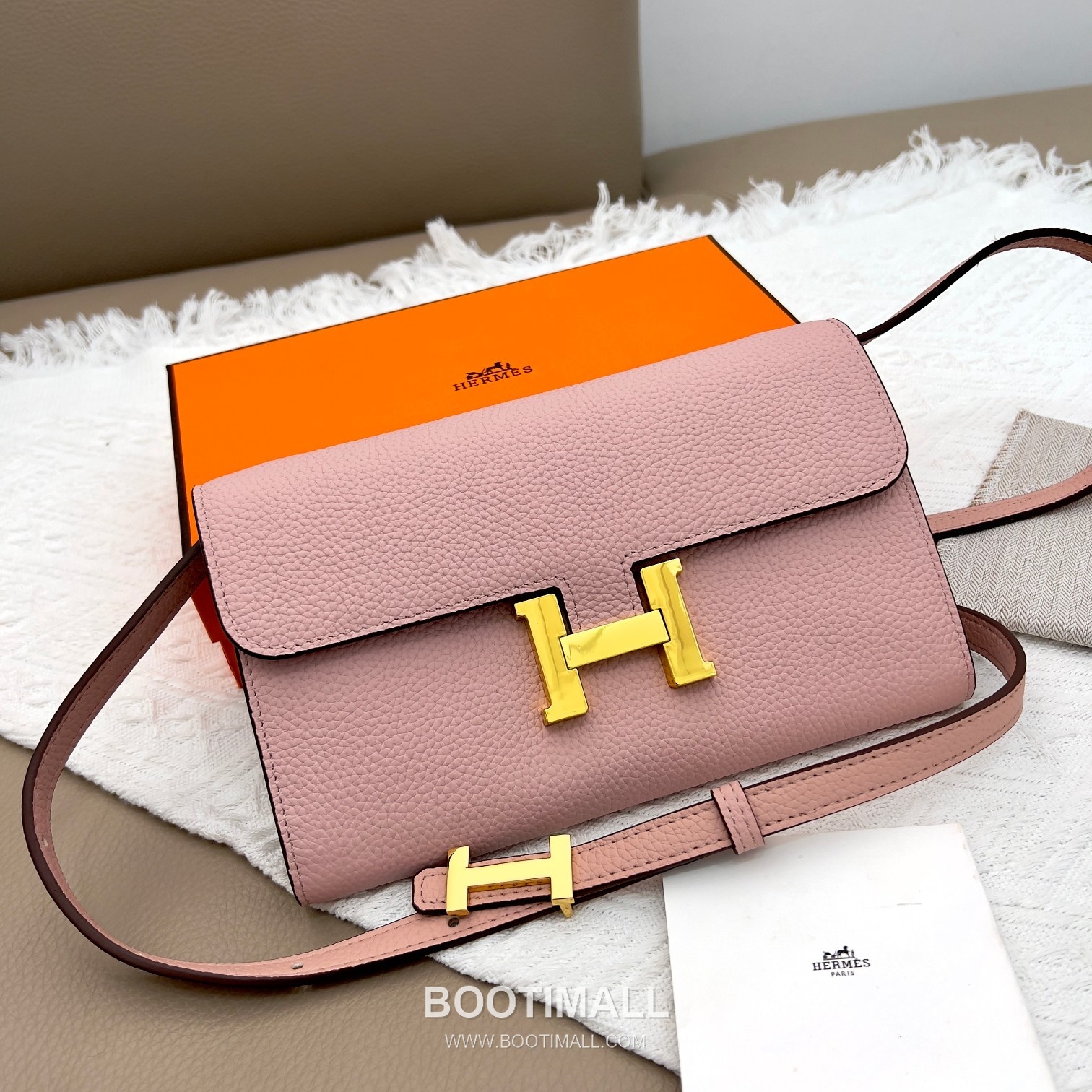 Hermès Constance Togo Leather Wallet on Strap 519 에르메스 콘스탄스 토고 가죽 스트랩 지갑 22cm 1