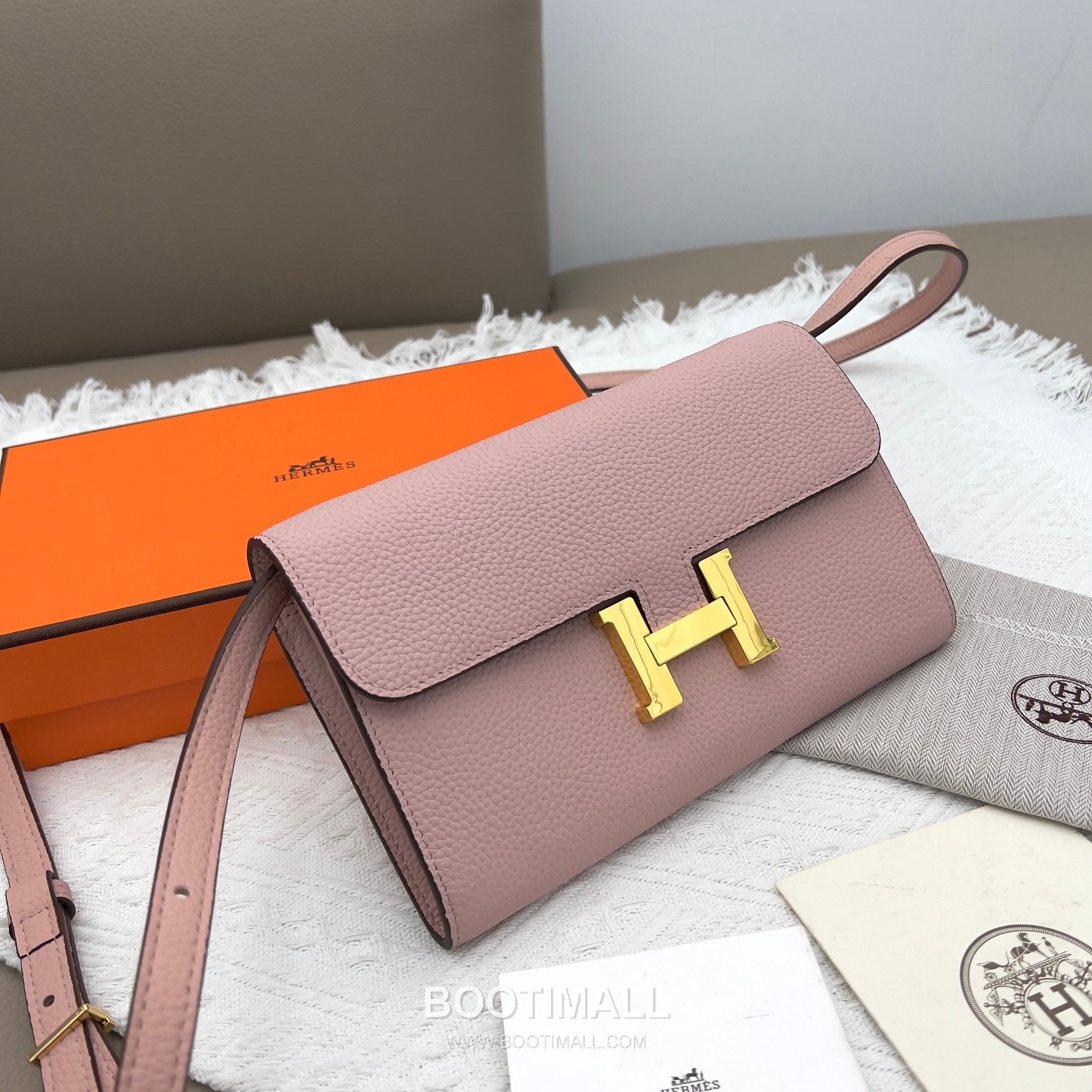 Hermès Constance Togo Leather Wallet on Strap 519 에르메스 콘스탄스 토고 가죽 스트랩 지갑 22cm 2