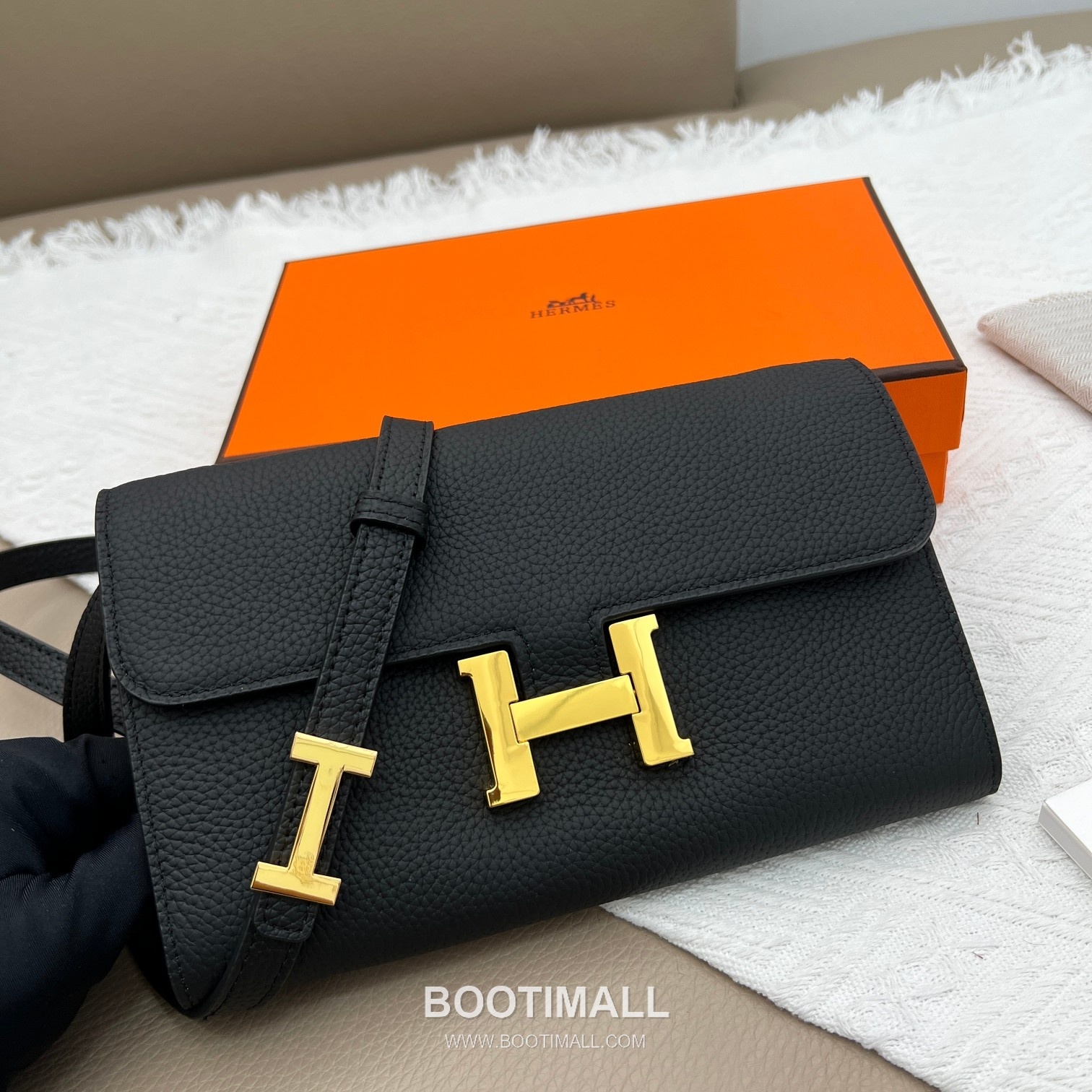 Hermès Constance Togo Leather Wallet on Strap 519 에르메스 콘스탄스 토고 가죽 스트랩 지갑 22cm 5