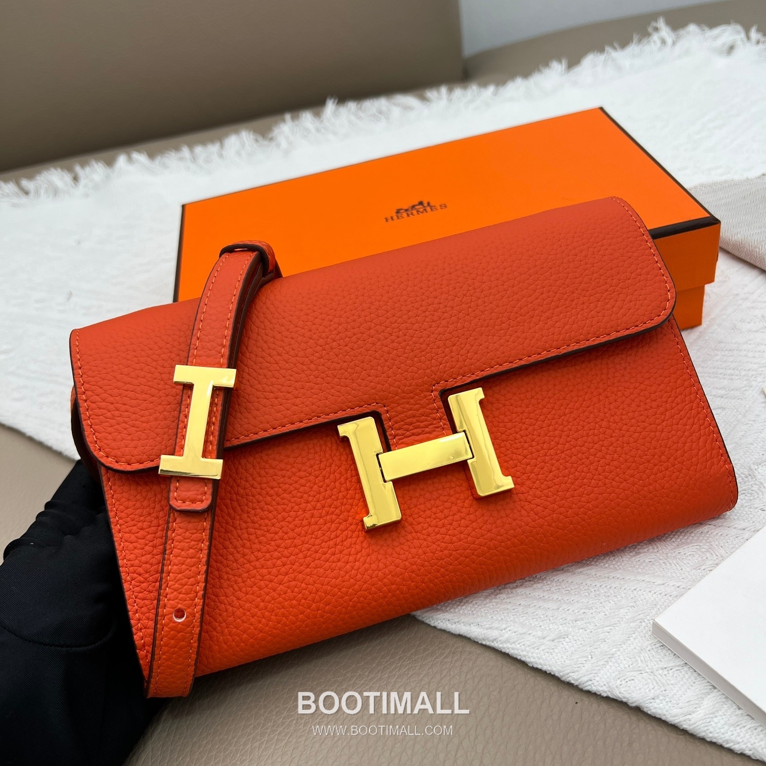 Hermès Constance Togo Leather Wallet on Strap 519 에르메스 콘스탄스 토고 가죽 스트랩 지갑 22cm 4