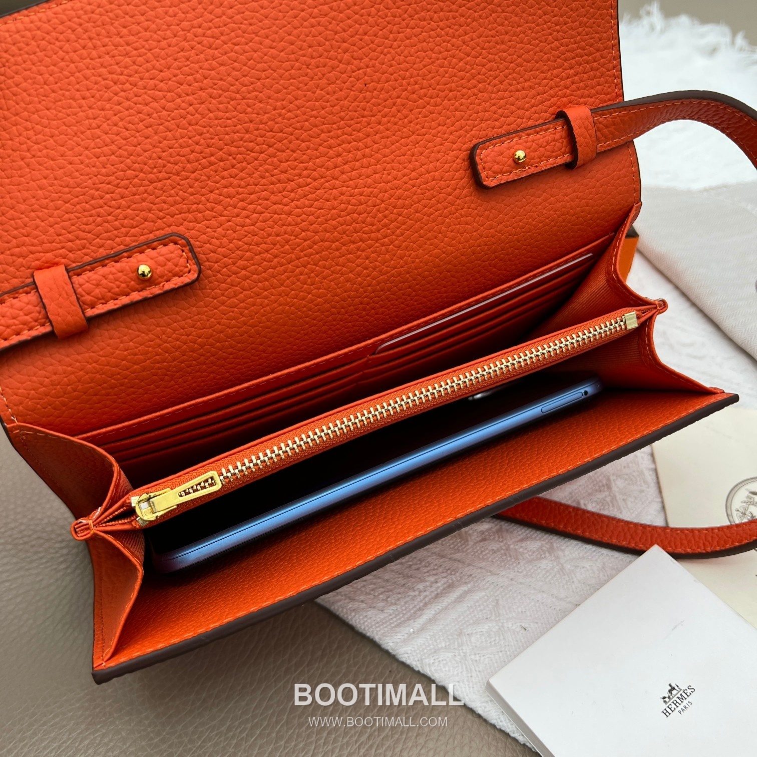 Hermès Constance Togo Leather Wallet on Strap 519 에르메스 콘스탄스 토고 가죽 스트랩 지갑 22cm 8