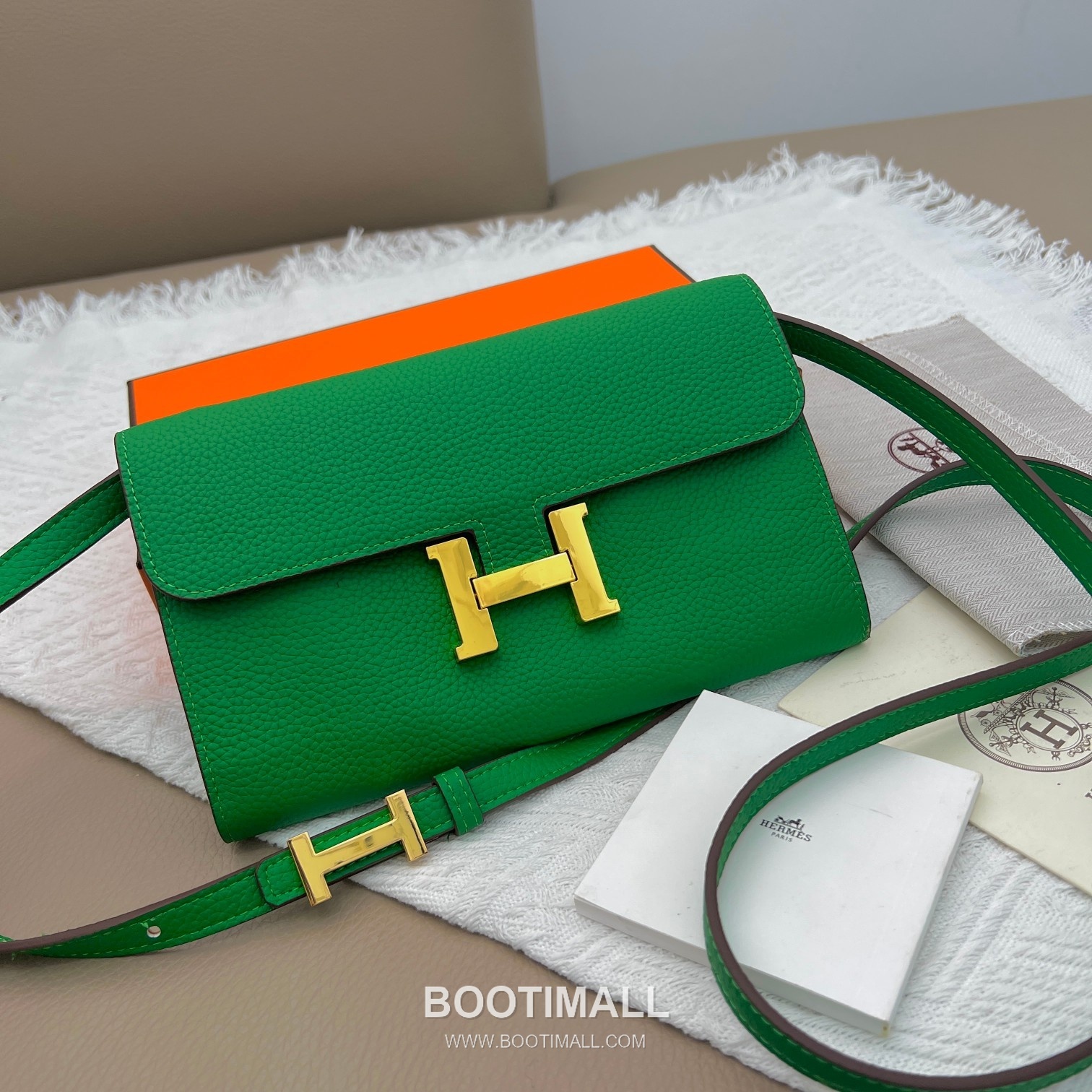 Hermès Constance Togo Leather Wallet on Strap 519 에르메스 콘스탄스 토고 가죽 스트랩 지갑 22cm 1