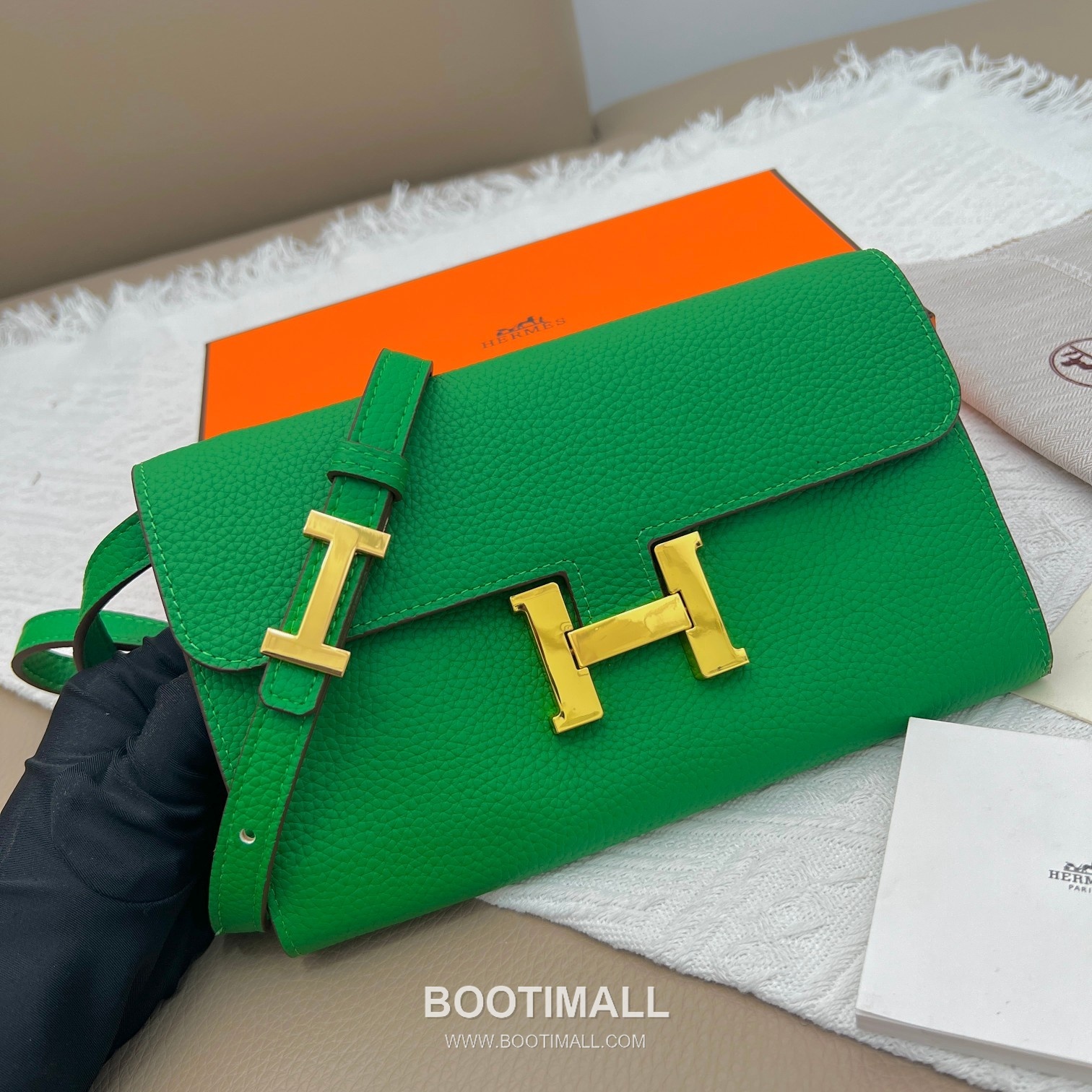 Hermès Constance Togo Leather Wallet on Strap 519 에르메스 콘스탄스 토고 가죽 스트랩 지갑 22cm 4