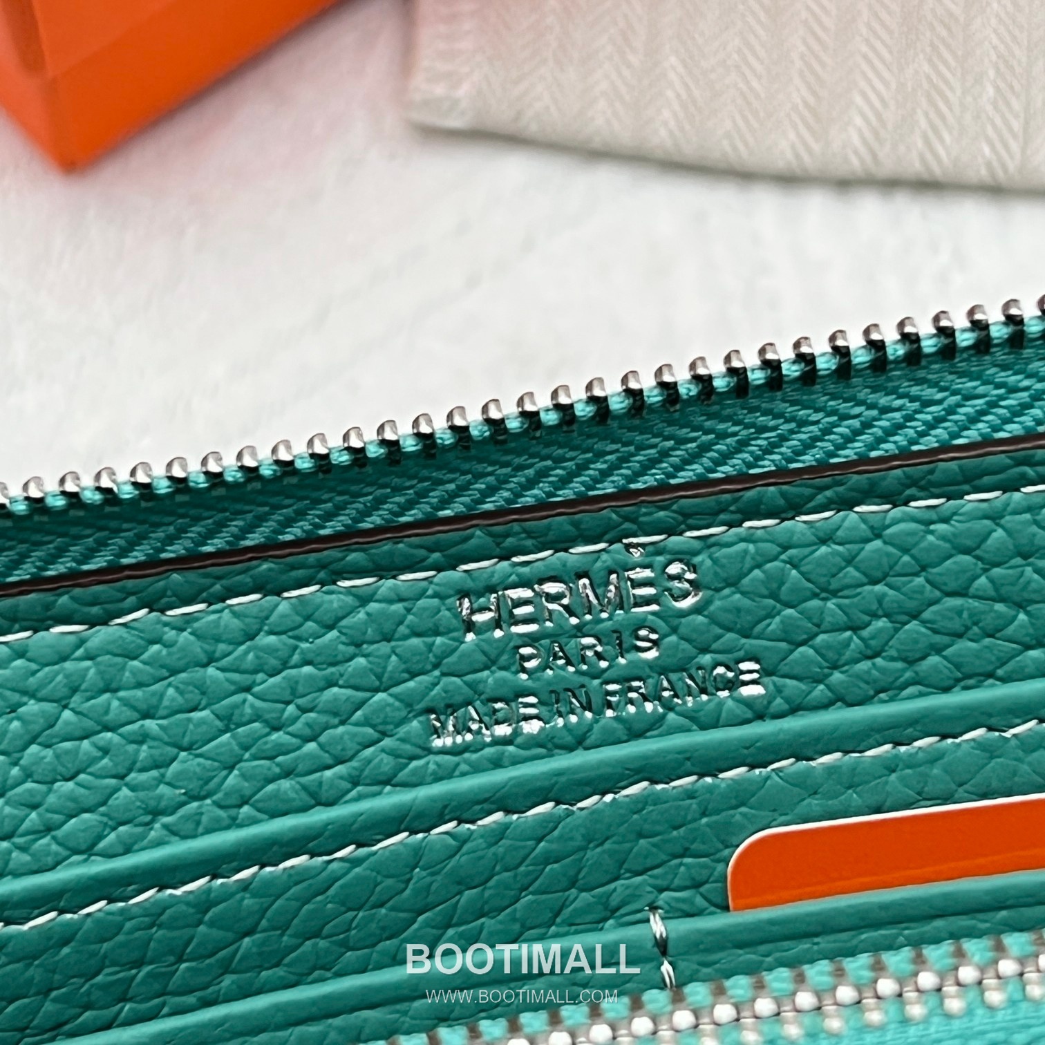 Hermès Constance Togo Leather Compact Wallet 505 에르메스 콘스탄스 토고 가죽 컴팩트 장지갑 19cm 9
