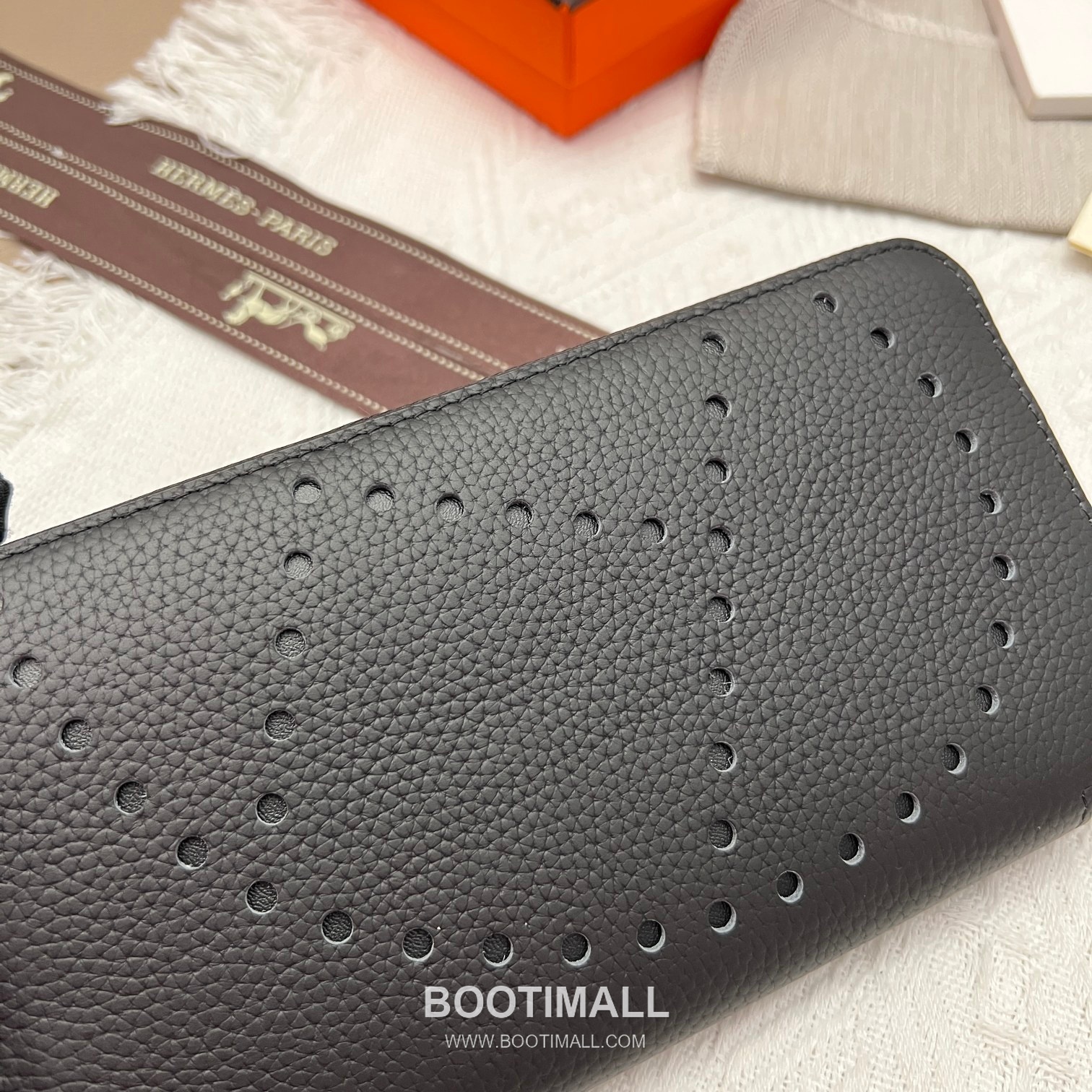 Hermès Constance Togo Leather Compact Wallet 505 에르메스 콘스탄스 토고 가죽 컴팩트 장지갑 19cm 5