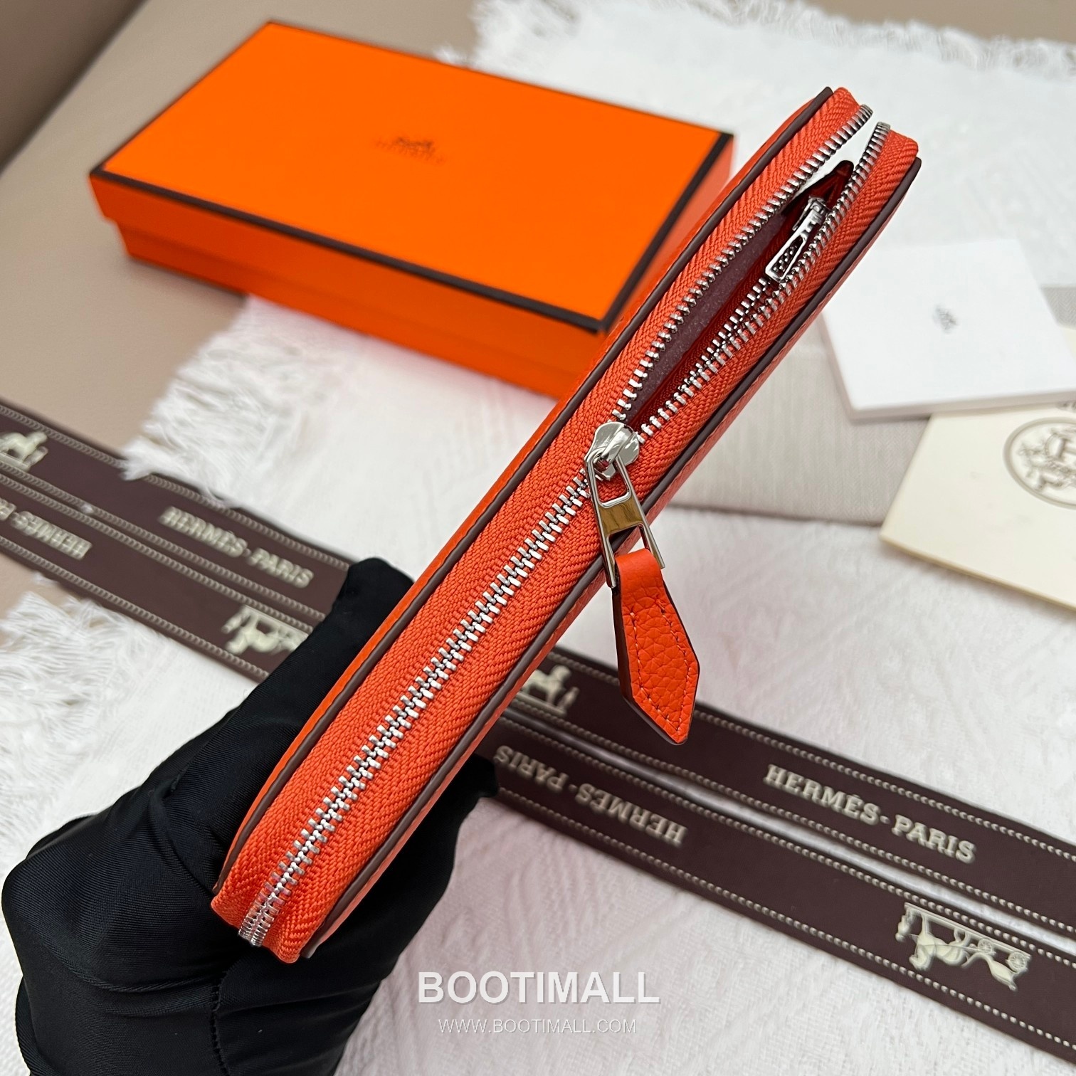 Hermès Constance Togo Leather Compact Wallet 505 에르메스 콘스탄스 토고 가죽 컴팩트 장지갑 19cm 6
