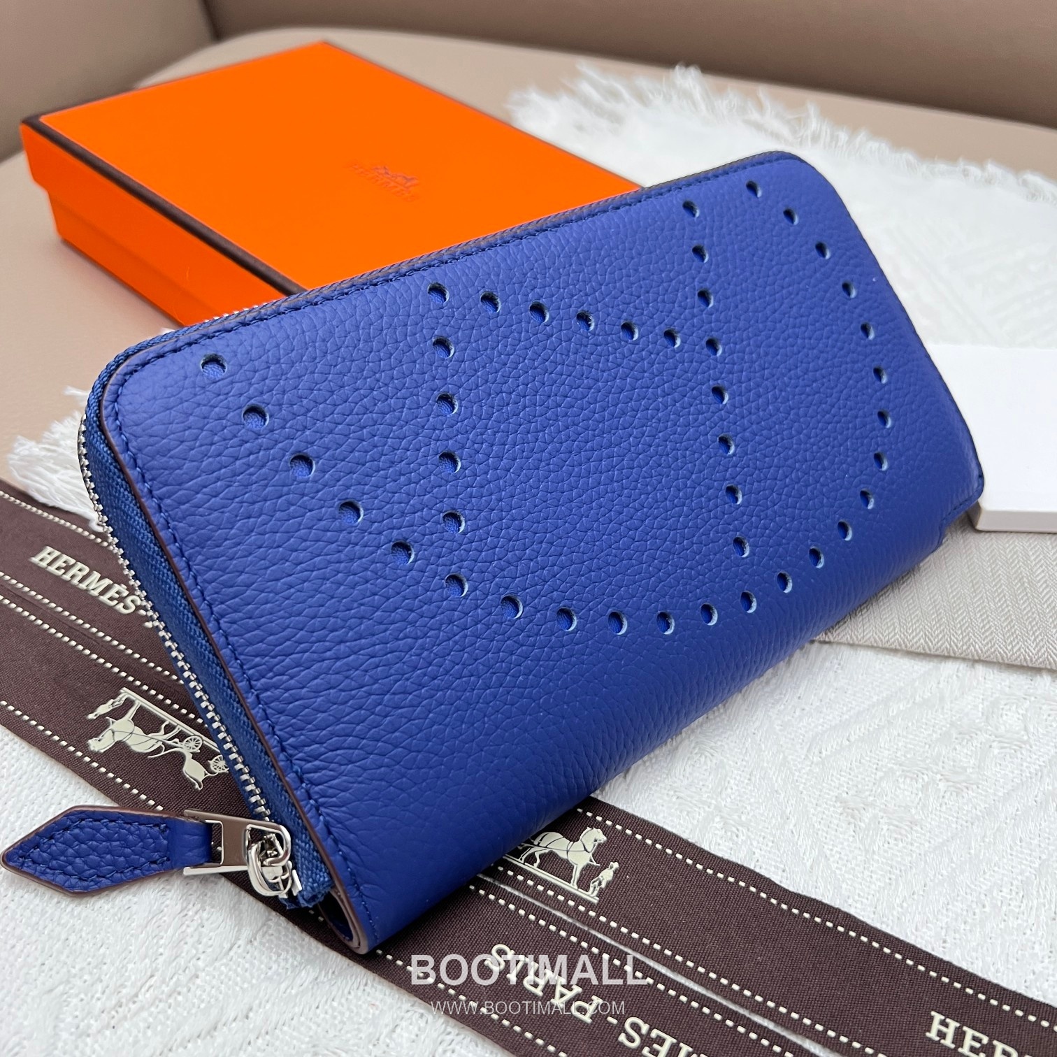 Hermès Constance Togo Leather Compact Wallet 505 에르메스 콘스탄스 토고 가죽 컴팩트 장지갑 19cm 2
