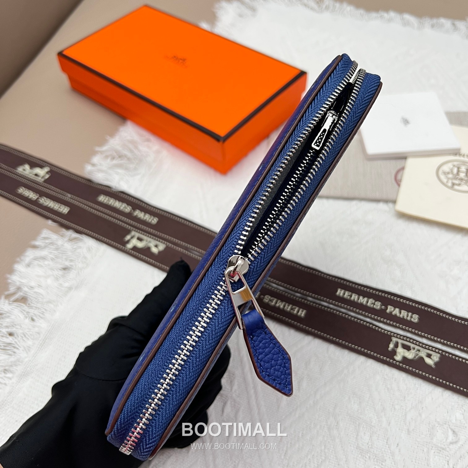 Hermès Constance Togo Leather Compact Wallet 505 에르메스 콘스탄스 토고 가죽 컴팩트 장지갑 19cm 6