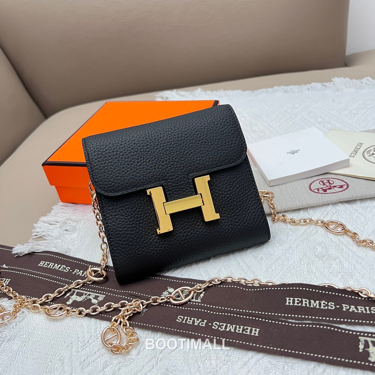 Hermès Constance Togo Leather Compact Wallet 537-1 에르메스 콘스탄스 토고 가죽 컴팩트 반지갑 14cm 1