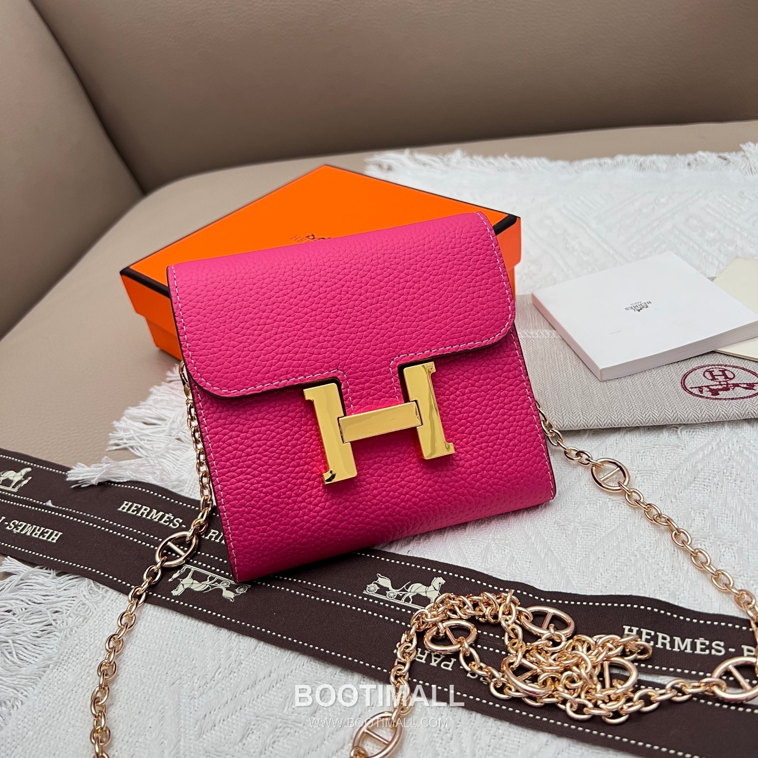Hermès Constance Togo Leather Compact Wallet 537-1 에르메스 콘스탄스 토고 가죽 컴팩트 반지갑 14cm 1