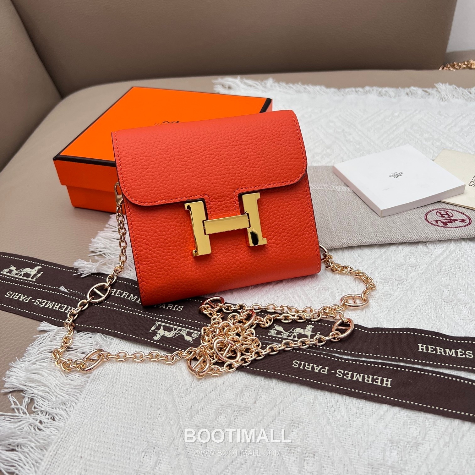 Hermès Constance Togo Leather Compact Wallet 537-1 에르메스 콘스탄스 토고 가죽 컴팩트 반지갑 14cm 1