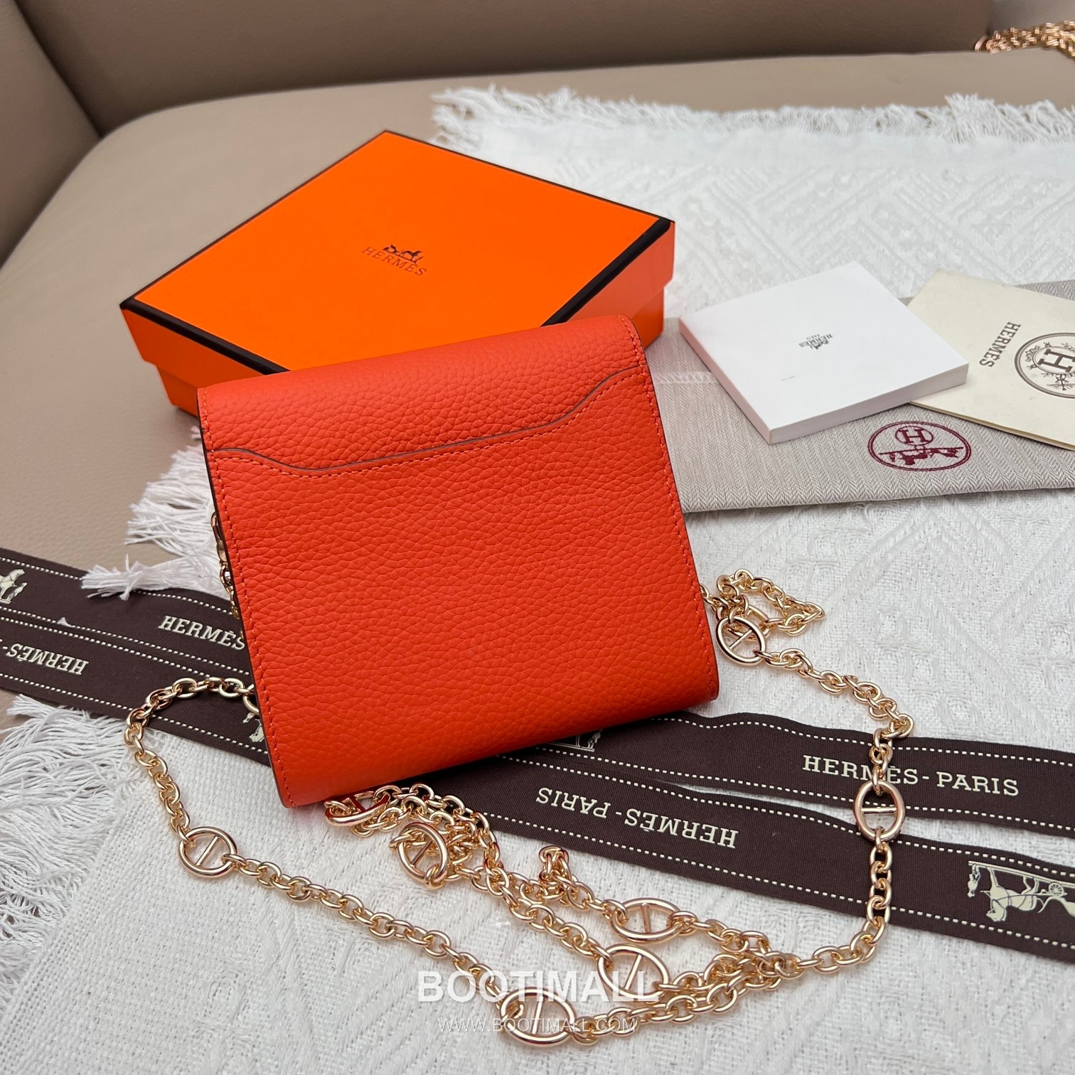 Hermès Constance Togo Leather Compact Wallet 537-1 에르메스 콘스탄스 토고 가죽 컴팩트 반지갑 14cm 2