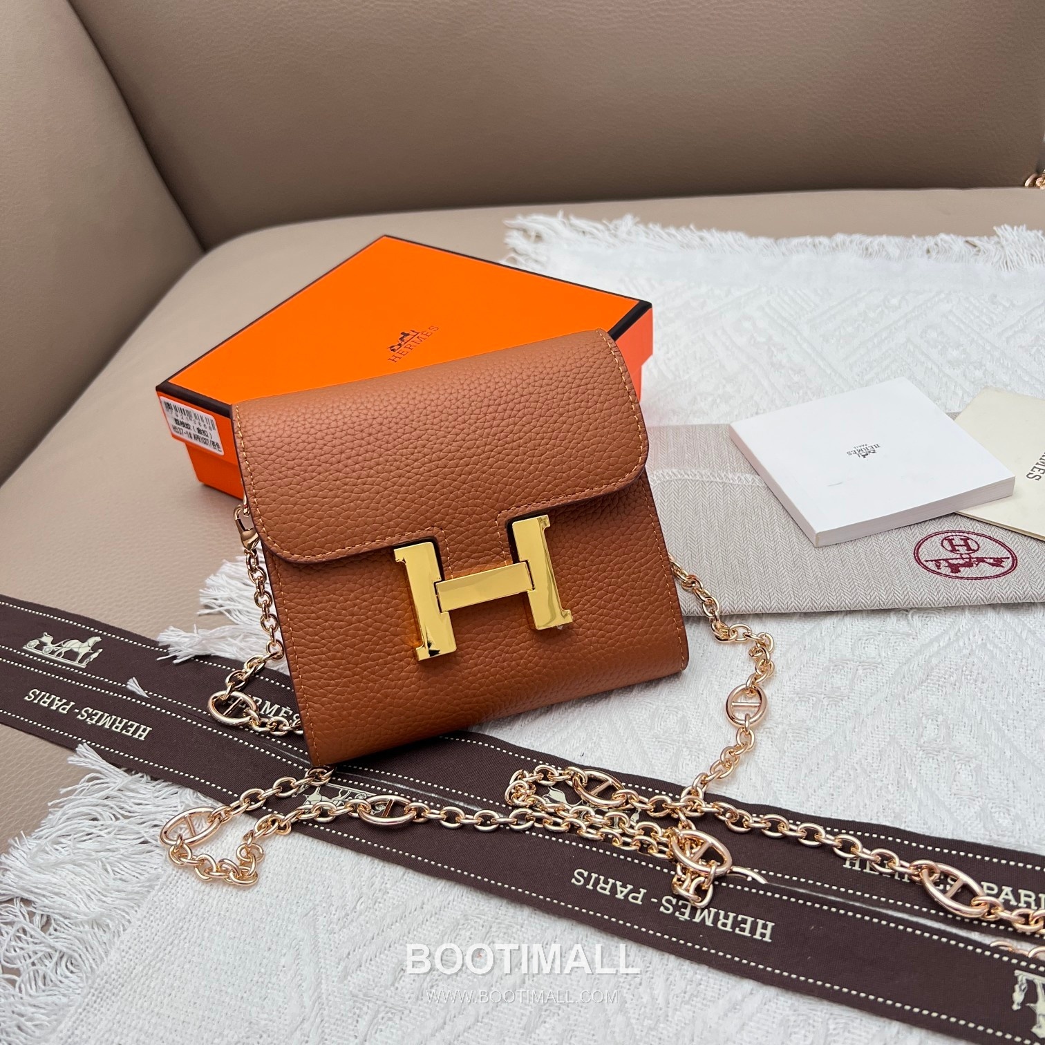 Hermès Constance Togo Leather Compact Wallet 537-1 에르메스 콘스탄스 토고 가죽 컴팩트 반지갑 14cm 1