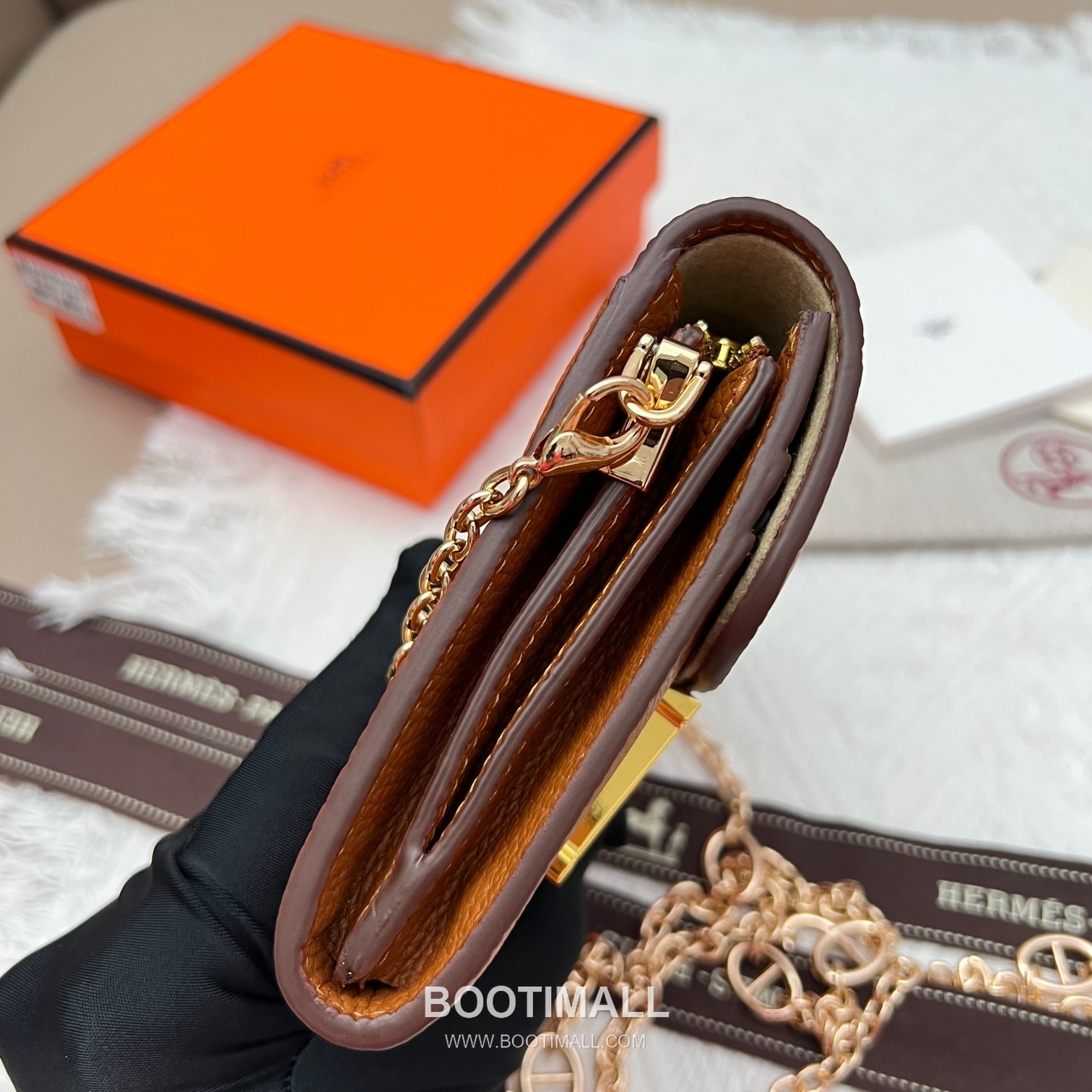 Hermès Constance Togo Leather Compact Wallet 537-1 에르메스 콘스탄스 토고 가죽 컴팩트 반지갑 14cm 5