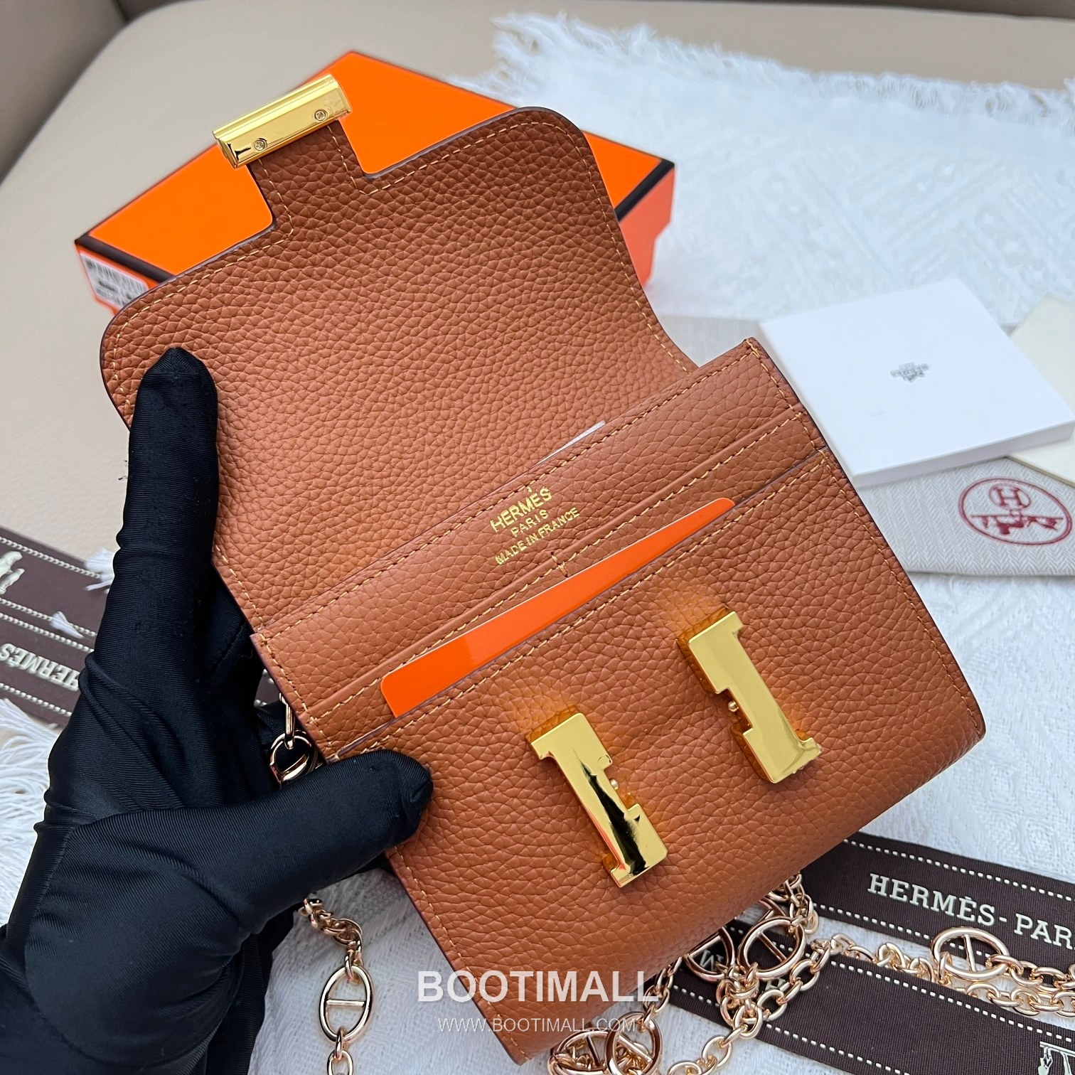 Hermès Constance Togo Leather Compact Wallet 537-1 에르메스 콘스탄스 토고 가죽 컴팩트 반지갑 14cm 6