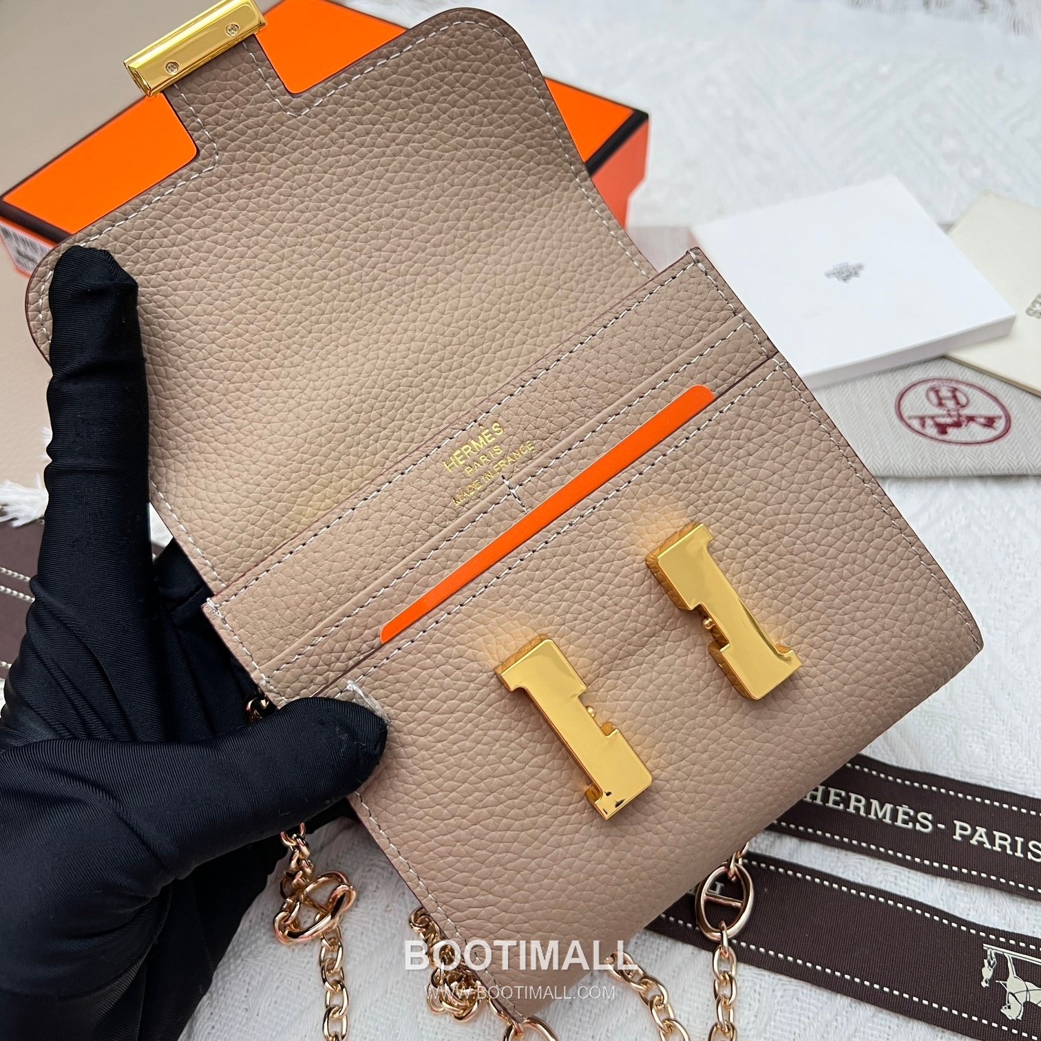 Hermès Constance Togo Leather Compact Wallet 537-1 에르메스 콘스탄스 토고 가죽 컴팩트 반지갑 14cm 6