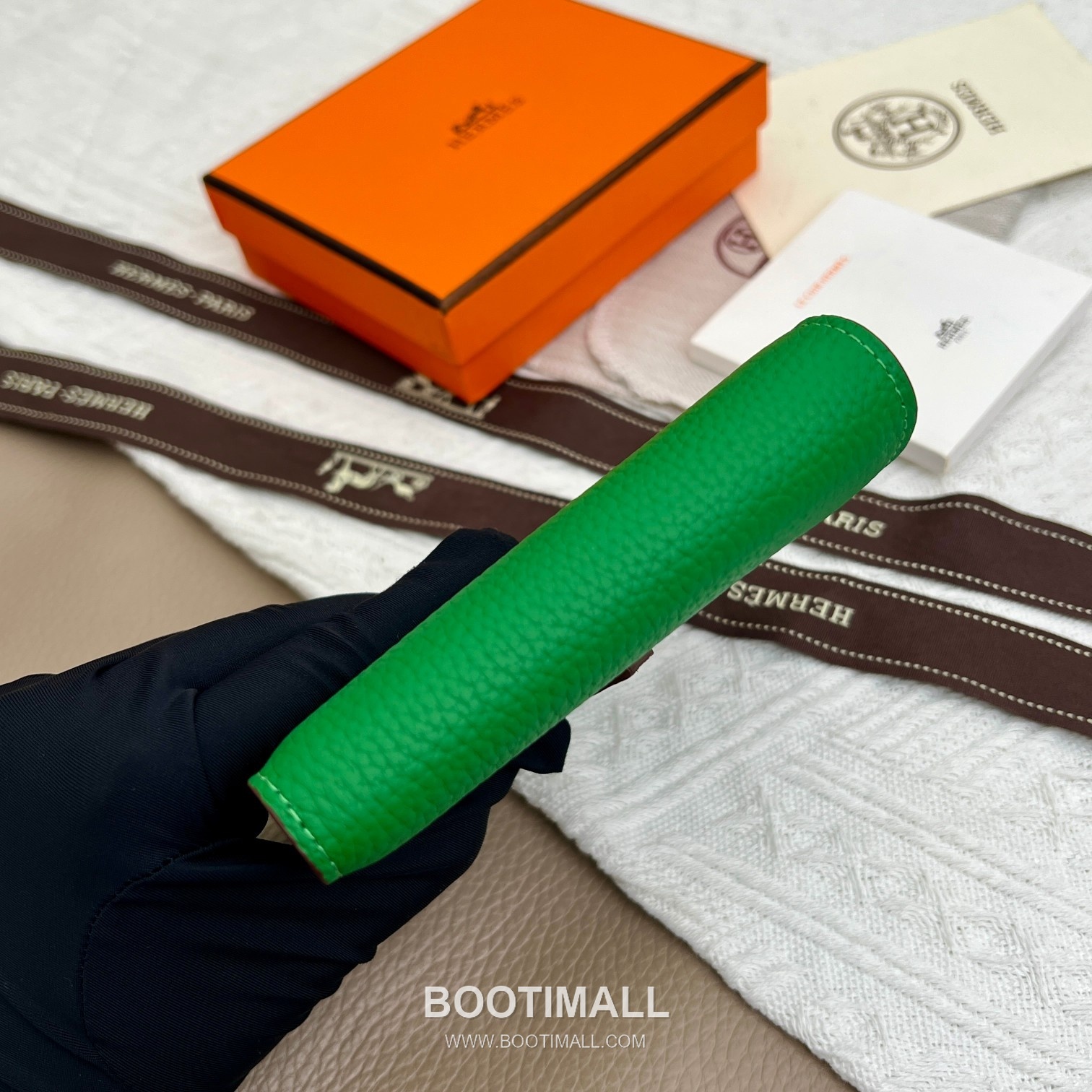 Hermès Togo Leather Vertical Compact Wallet 5120 에르메스 토고 가죽 버티컬 컴팩트 지갑 12cm 9