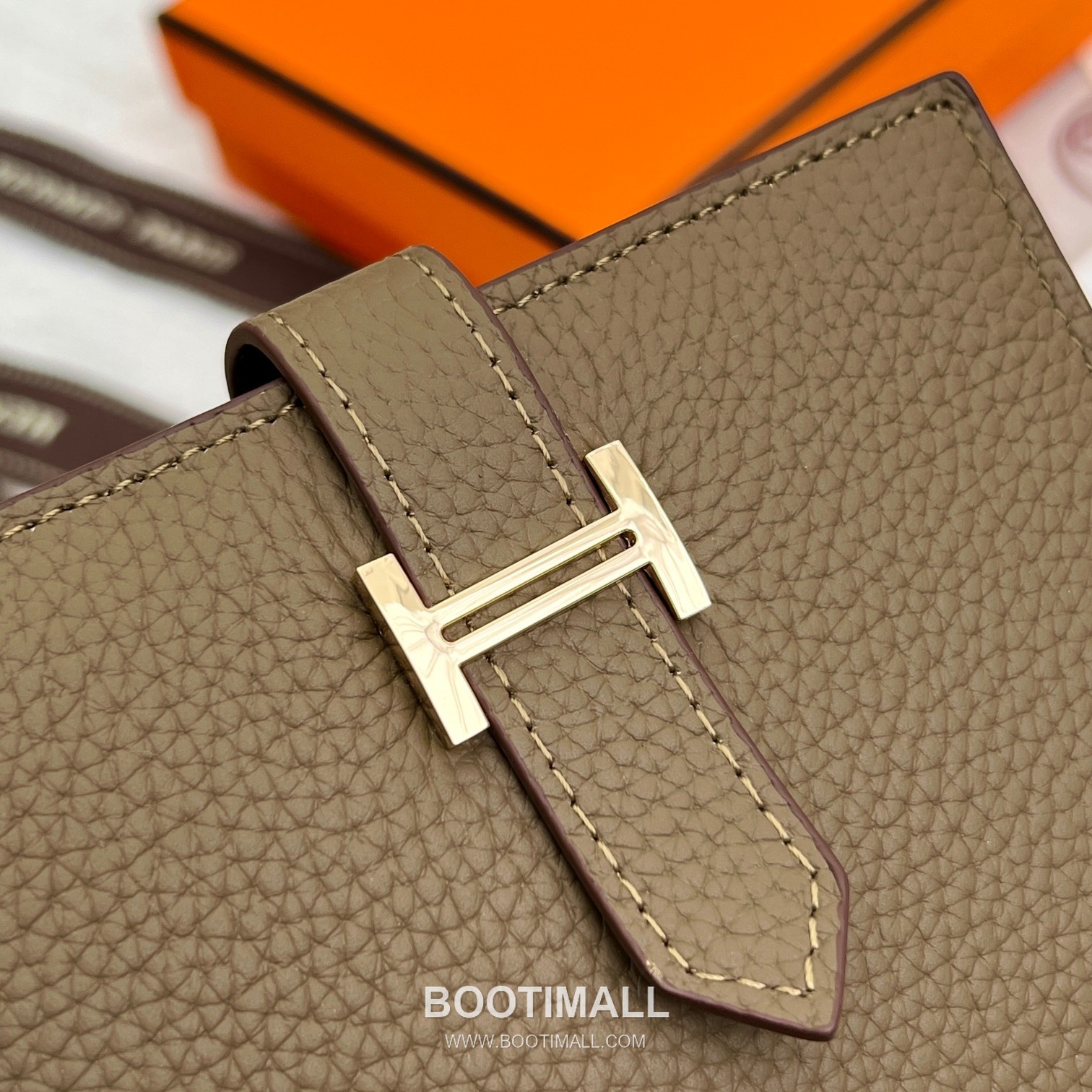 Hermès Togo Leather Vertical Compact Wallet 5120 에르메스 토고 가죽 버티컬 컴팩트 지갑 12cm 5