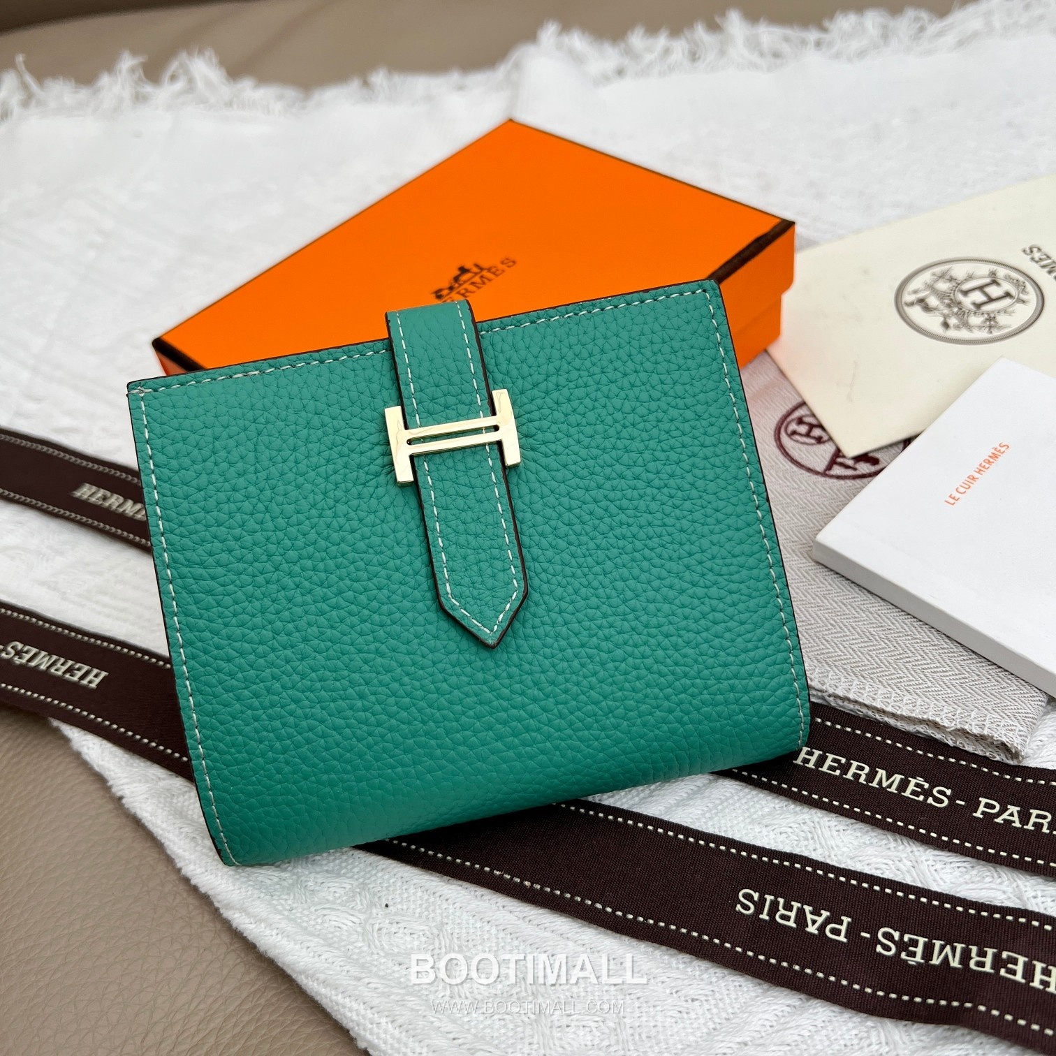 Hermès Togo Leather Vertical Compact Wallet 5120 에르메스 토고 가죽 버티컬 컴팩트 지갑 12cm 1