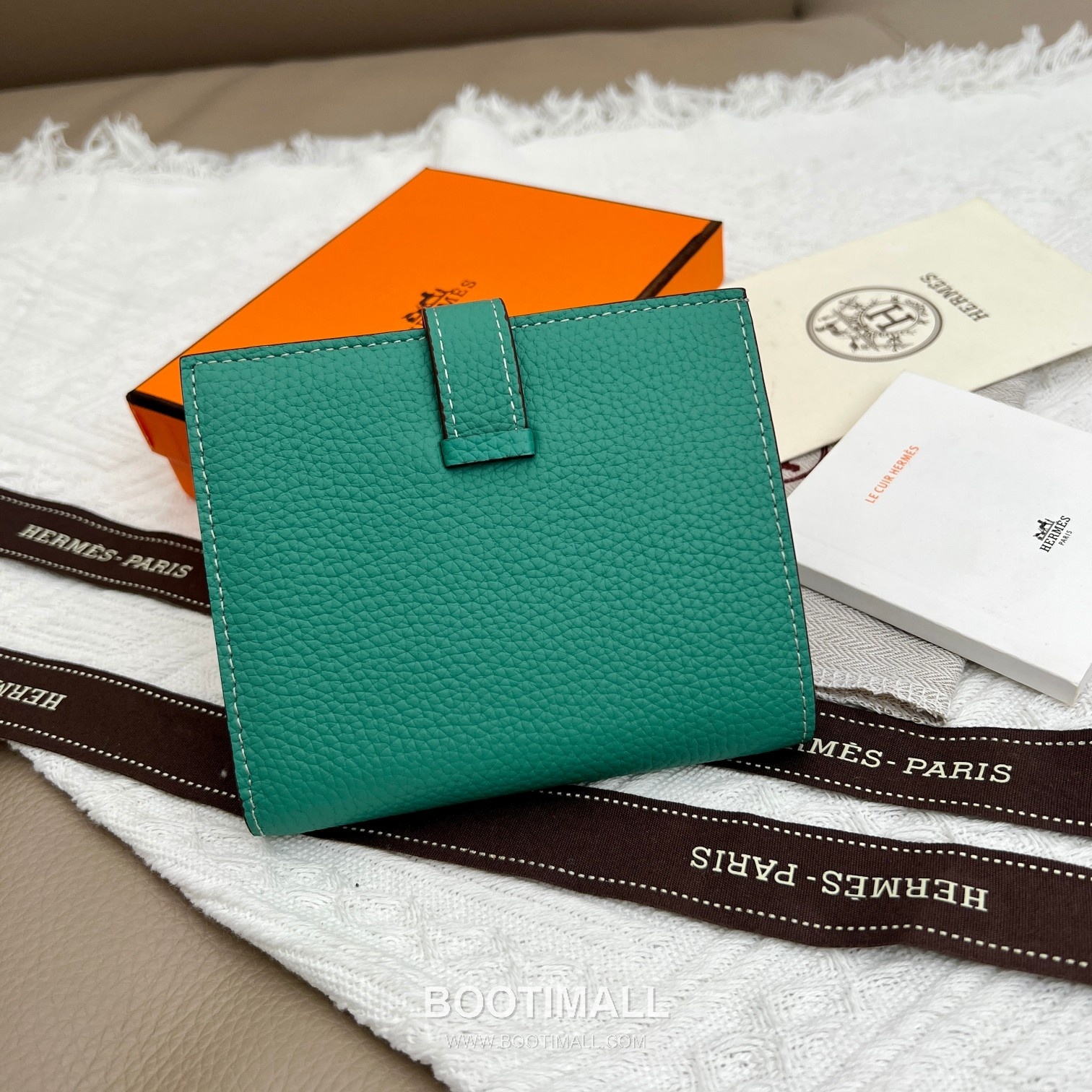 Hermès Togo Leather Vertical Compact Wallet 5120 에르메스 토고 가죽 버티컬 컴팩트 지갑 12cm 3