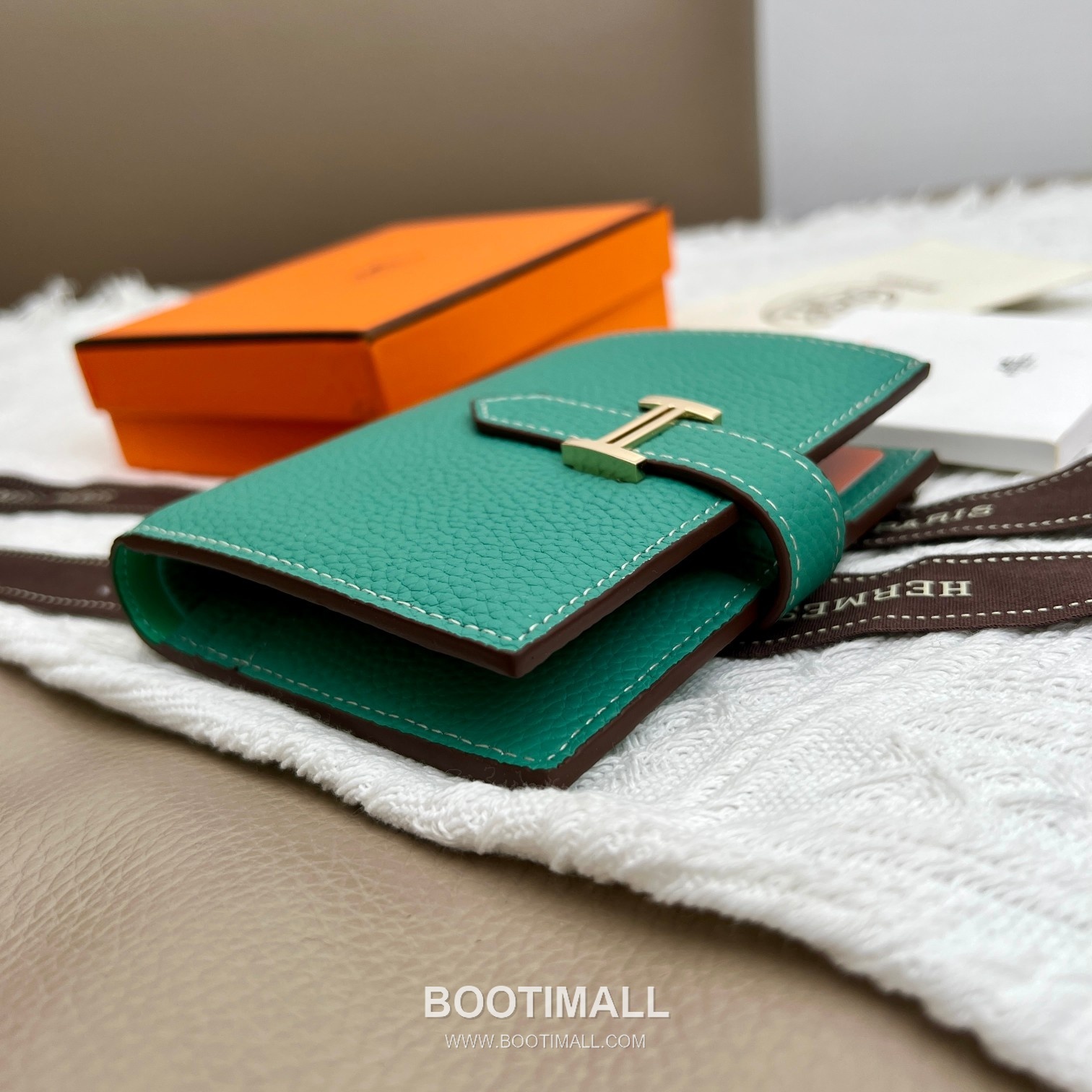 Hermès Togo Leather Vertical Compact Wallet 5120 에르메스 토고 가죽 버티컬 컴팩트 지갑 12cm 4