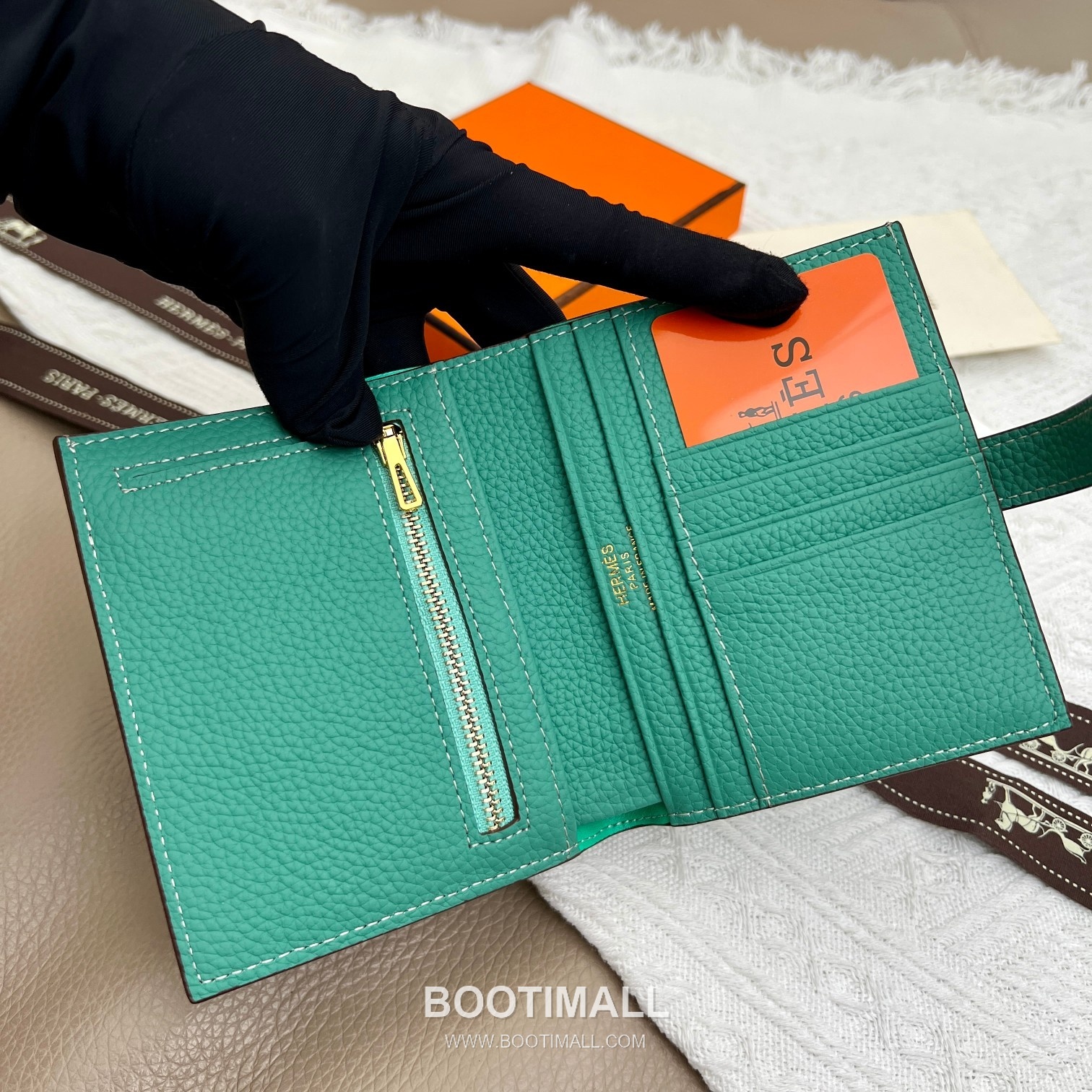 Hermès Togo Leather Vertical Compact Wallet 5120 에르메스 토고 가죽 버티컬 컴팩트 지갑 12cm 6