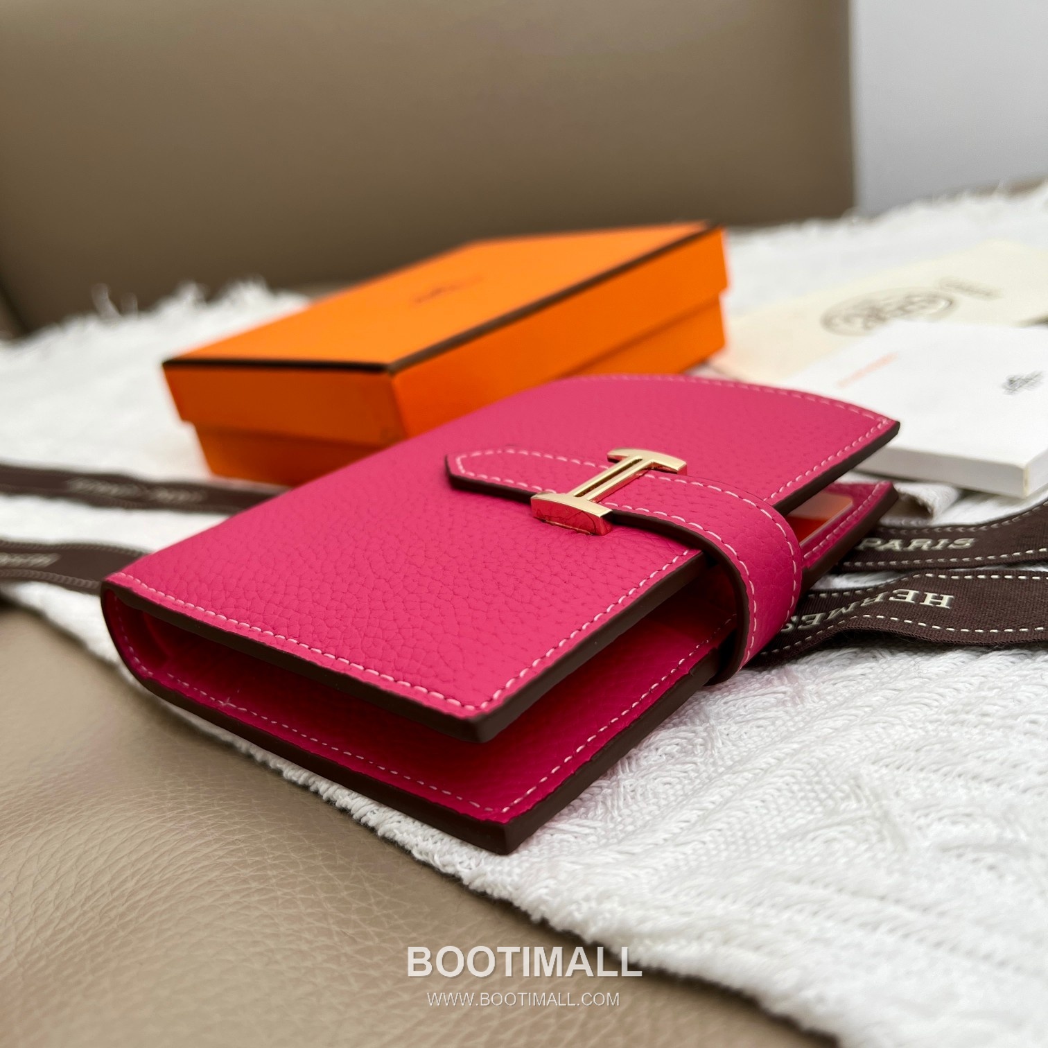 Hermès Togo Leather Vertical Compact Wallet 5120 에르메스 토고 가죽 버티컬 컴팩트 지갑 12cm 4