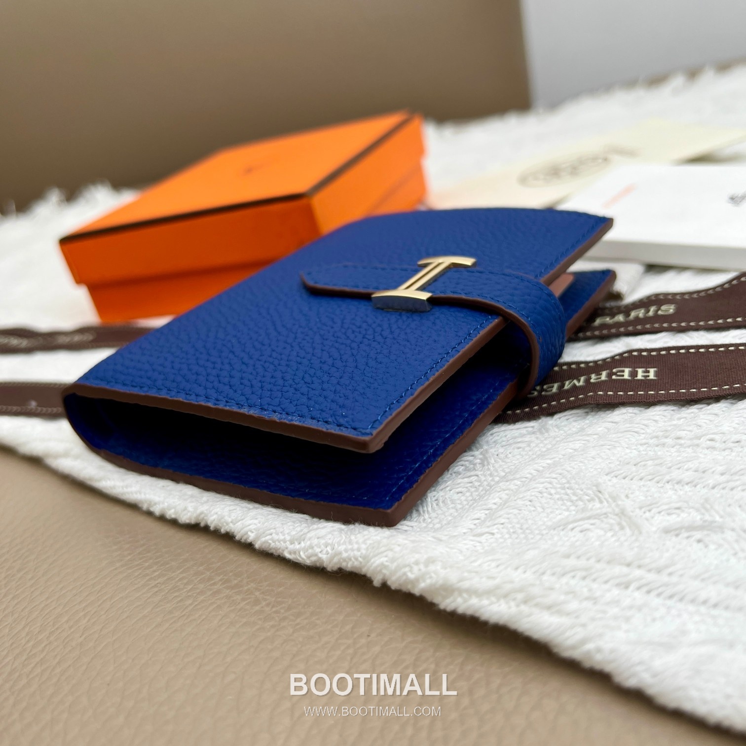 Hermès Togo Leather Vertical Compact Wallet 5120 에르메스 토고 가죽 버티컬 컴팩트 지갑 12cm 4