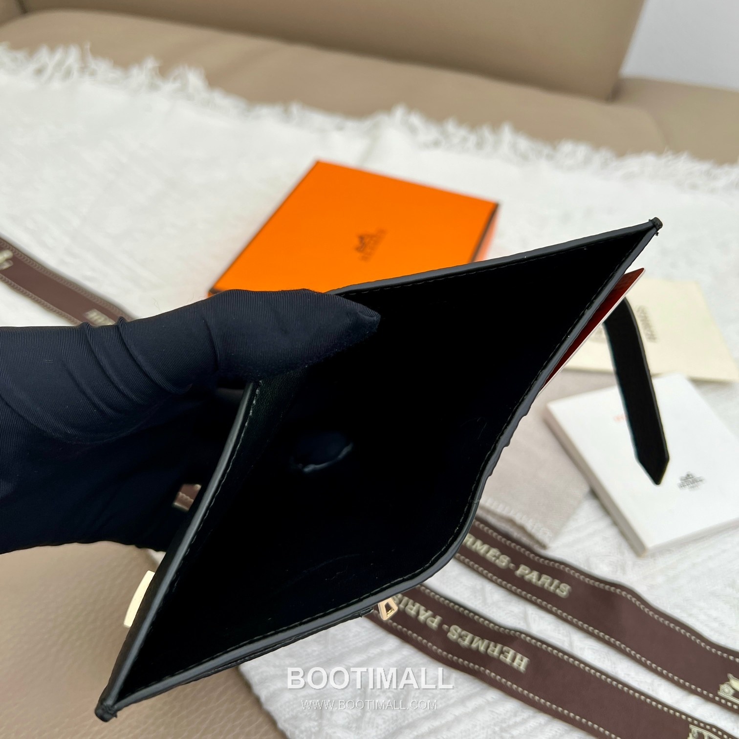 Hermès Togo Leather Vertical Compact Wallet 5120 에르메스 토고 가죽 버티컬 컴팩트 지갑 12cm 7