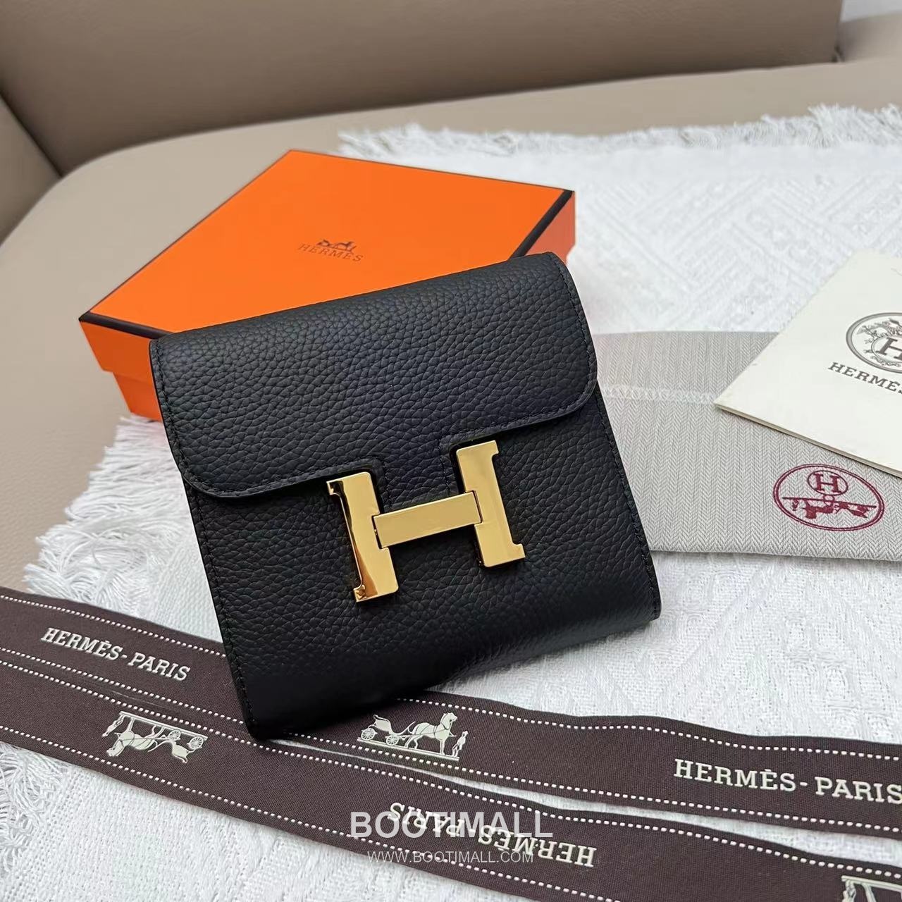 Hermès Constance Togo Leather Compact Wallet 537 에르메스 콘스탄스 토고 가죽 컴팩트 반지갑 14cm 1