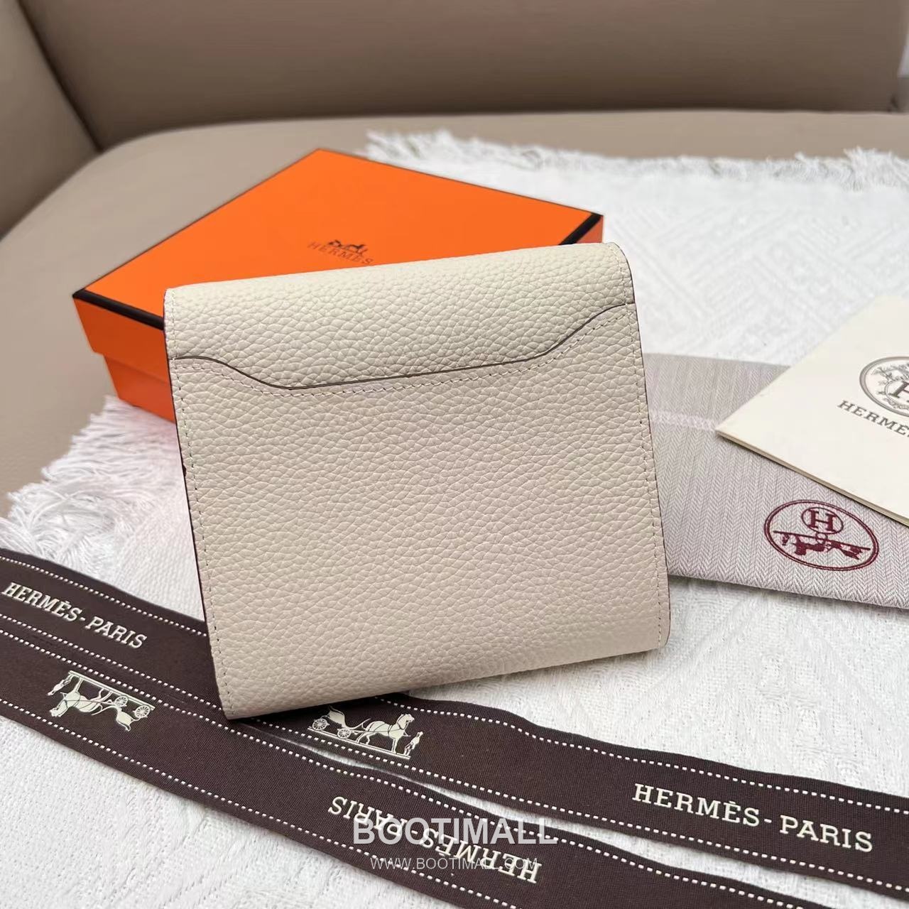 Hermès Constance Togo Leather Compact Wallet 537 에르메스 콘스탄스 토고 가죽 컴팩트 반지갑 14cm 3