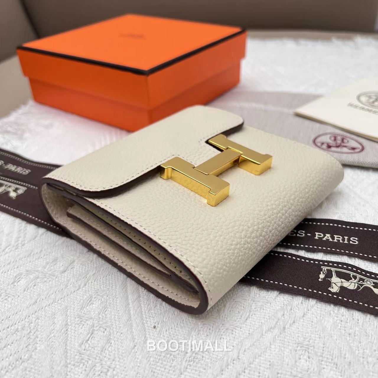 Hermès Constance Togo Leather Compact Wallet 537 에르메스 콘스탄스 토고 가죽 컴팩트 반지갑 14cm 4