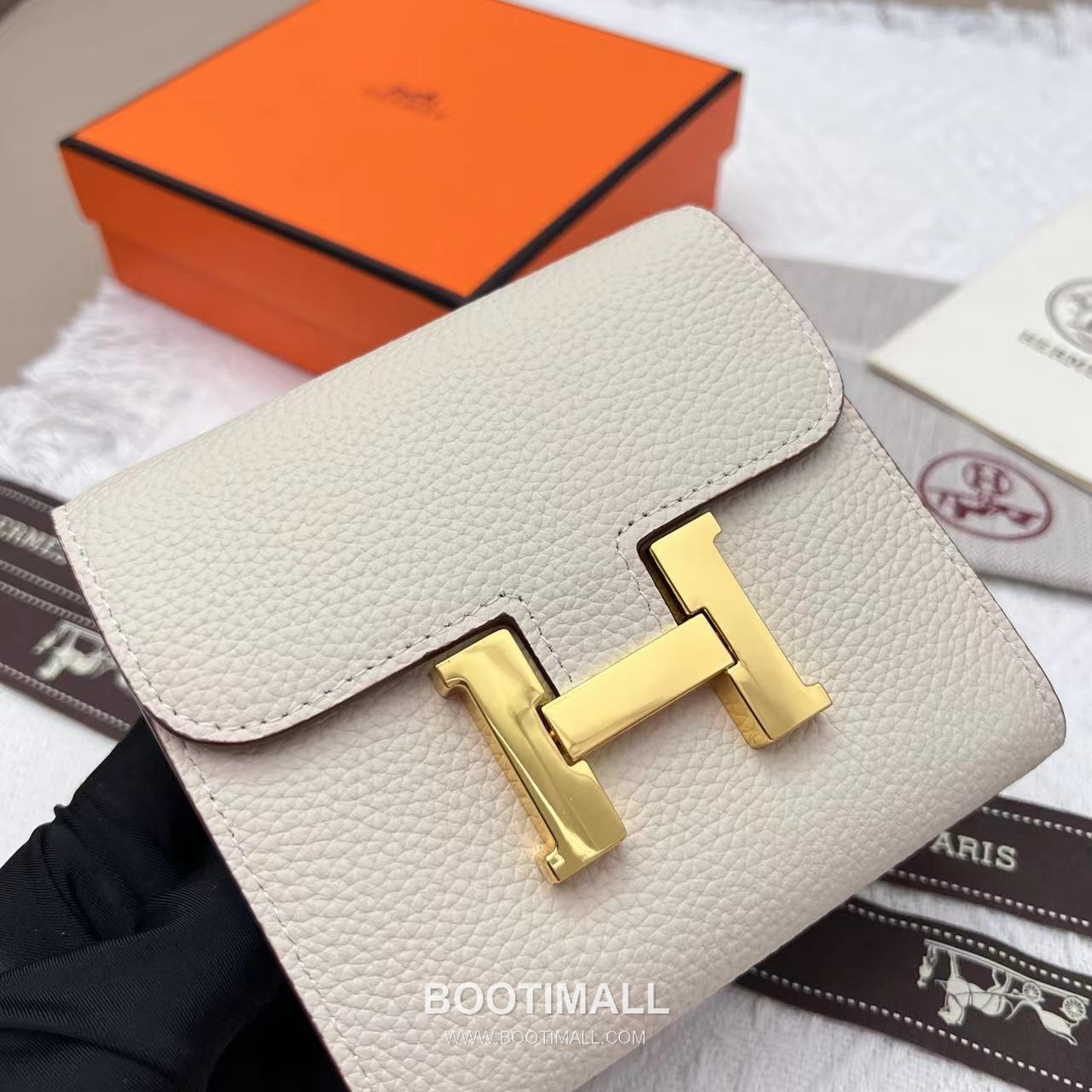 Hermès Constance Togo Leather Compact Wallet 537 에르메스 콘스탄스 토고 가죽 컴팩트 반지갑 14cm 6