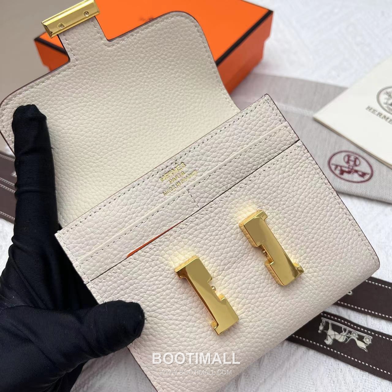 Hermès Constance Togo Leather Compact Wallet 537 에르메스 콘스탄스 토고 가죽 컴팩트 반지갑 14cm 7